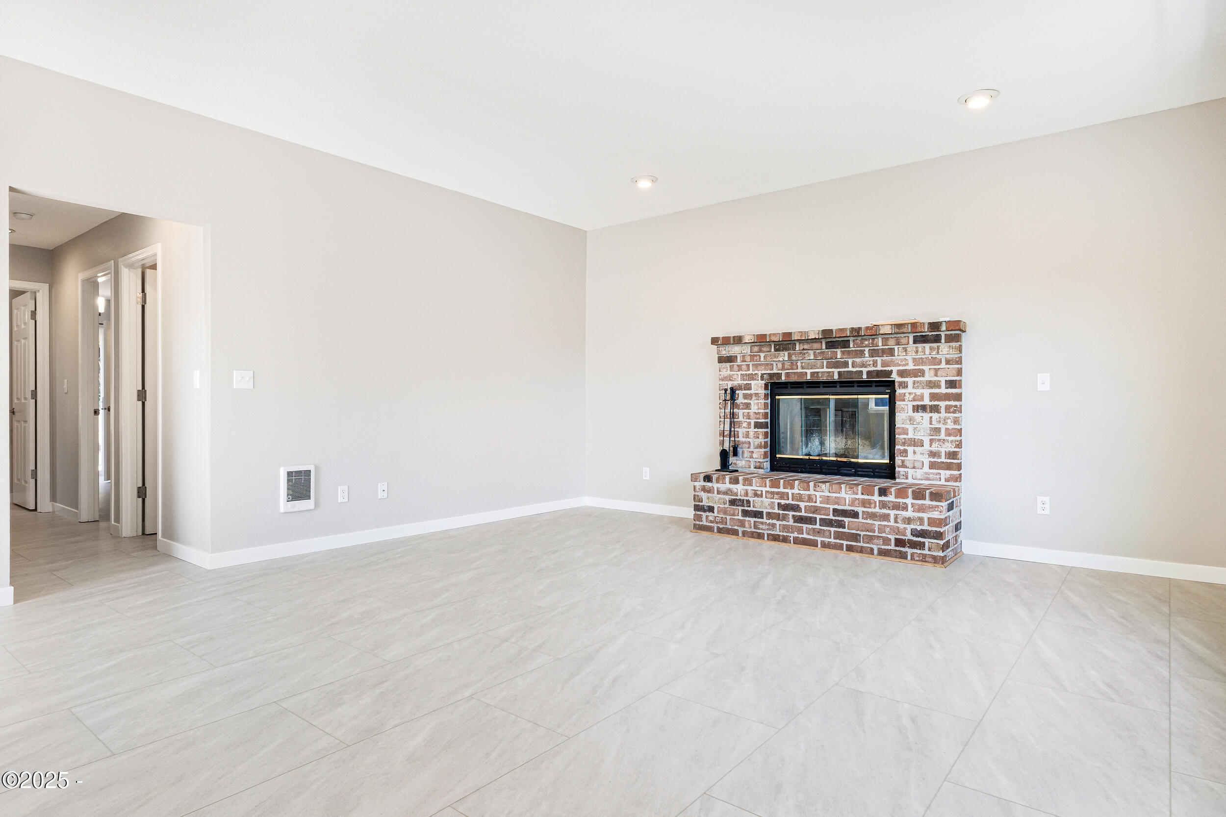 3235 NW Quay Drive
