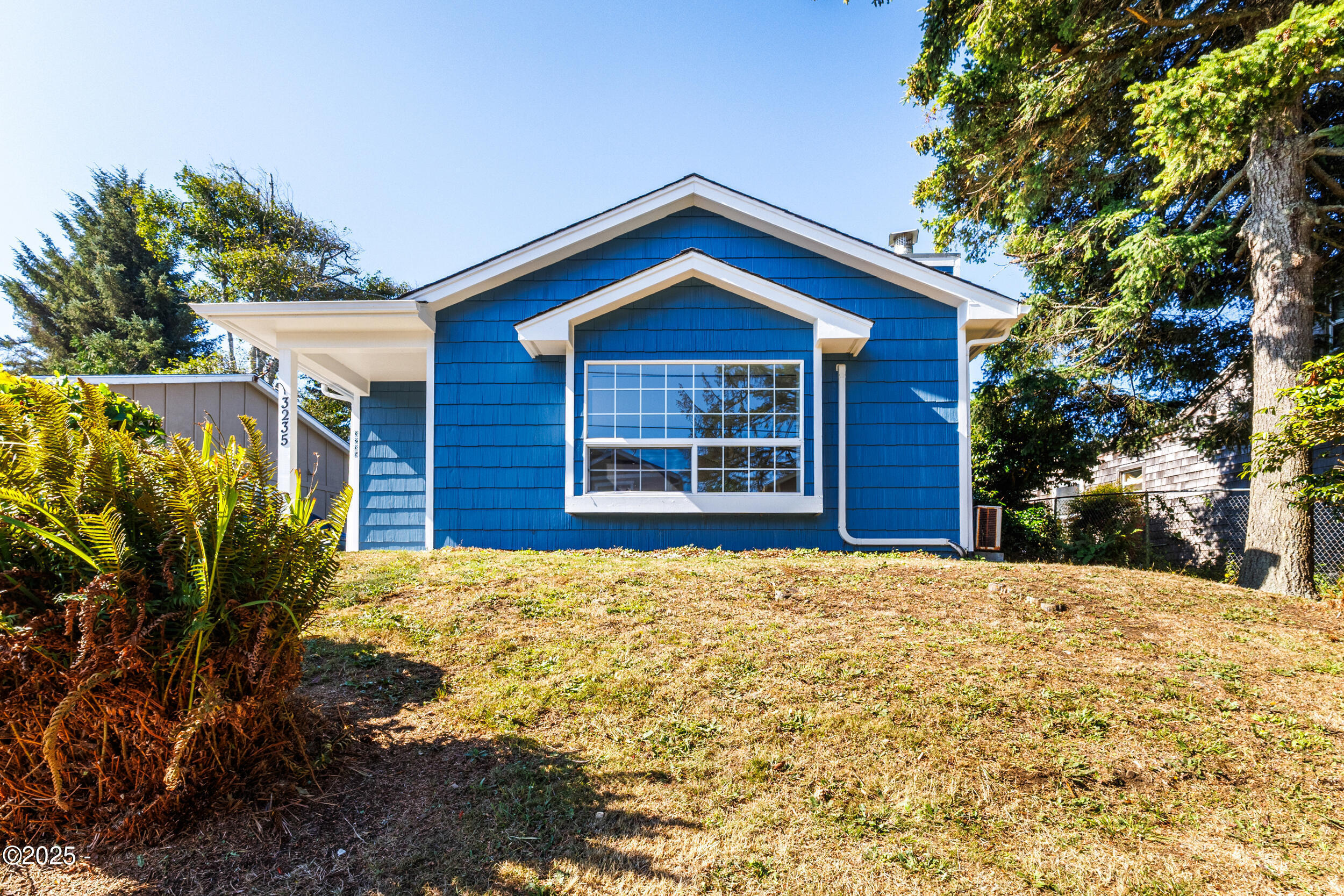 3235 NW Quay Drive