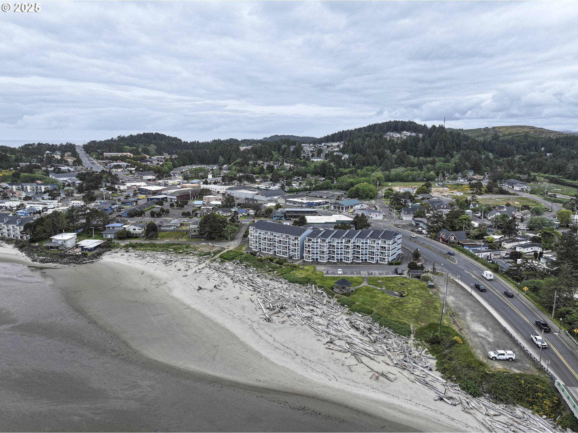 5201 SW HIGHWAY 101 310