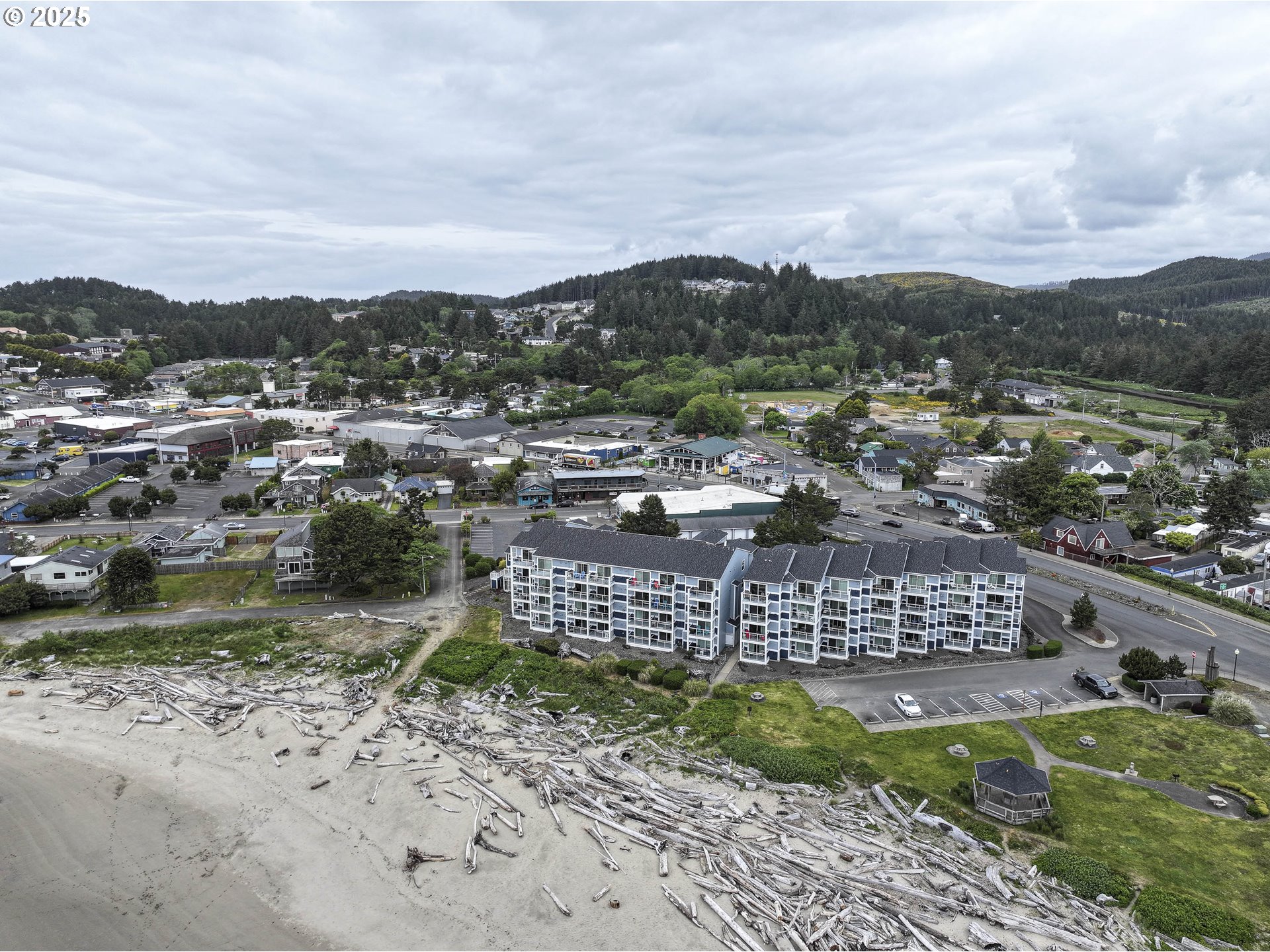 5201 SW HIGHWAY 101 310