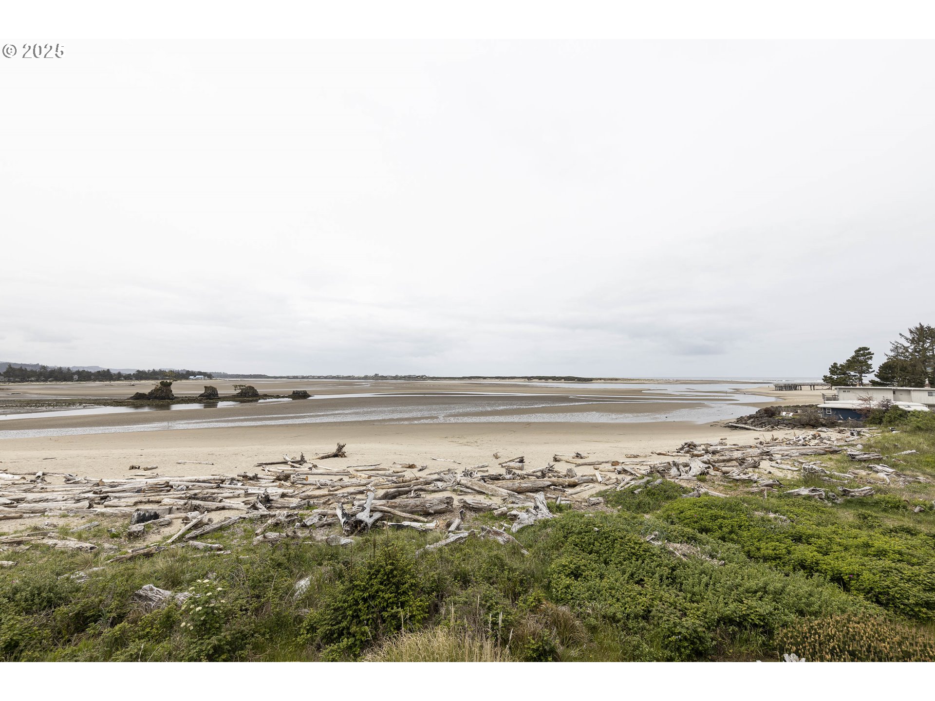5201 SW HIGHWAY 101 310