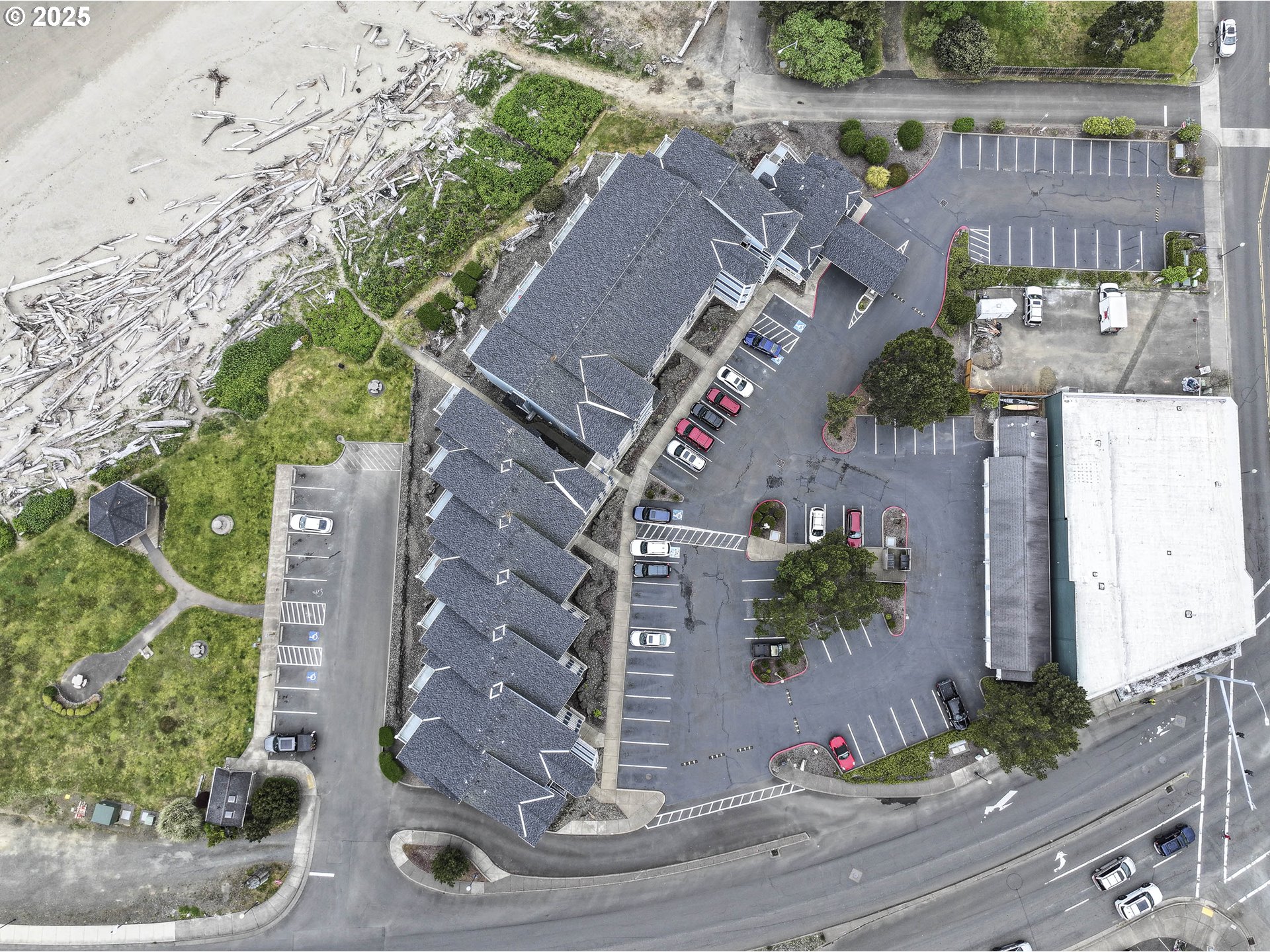 5201 SW HIGHWAY 101 310