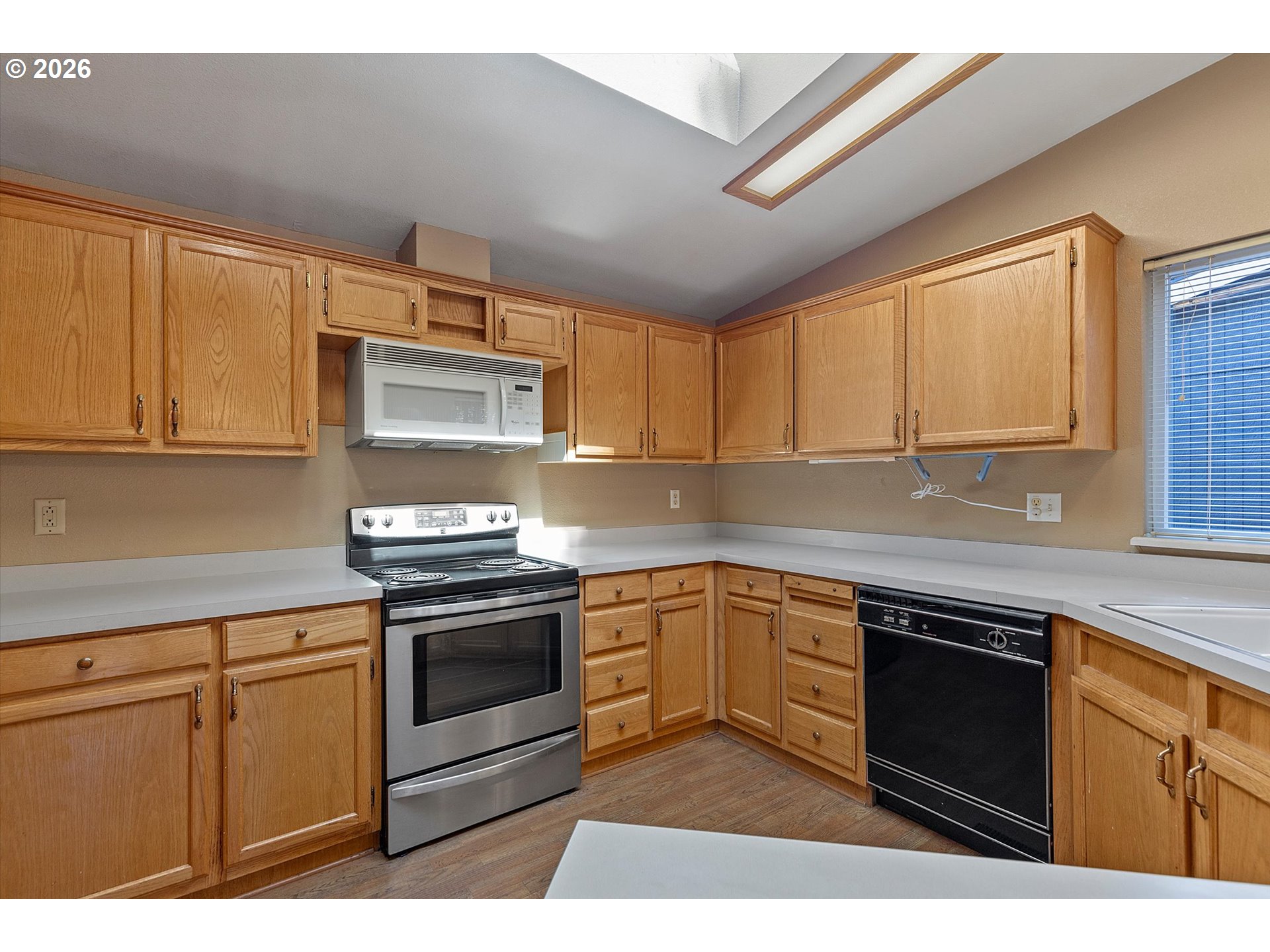 395 SEAGROVE LOOP