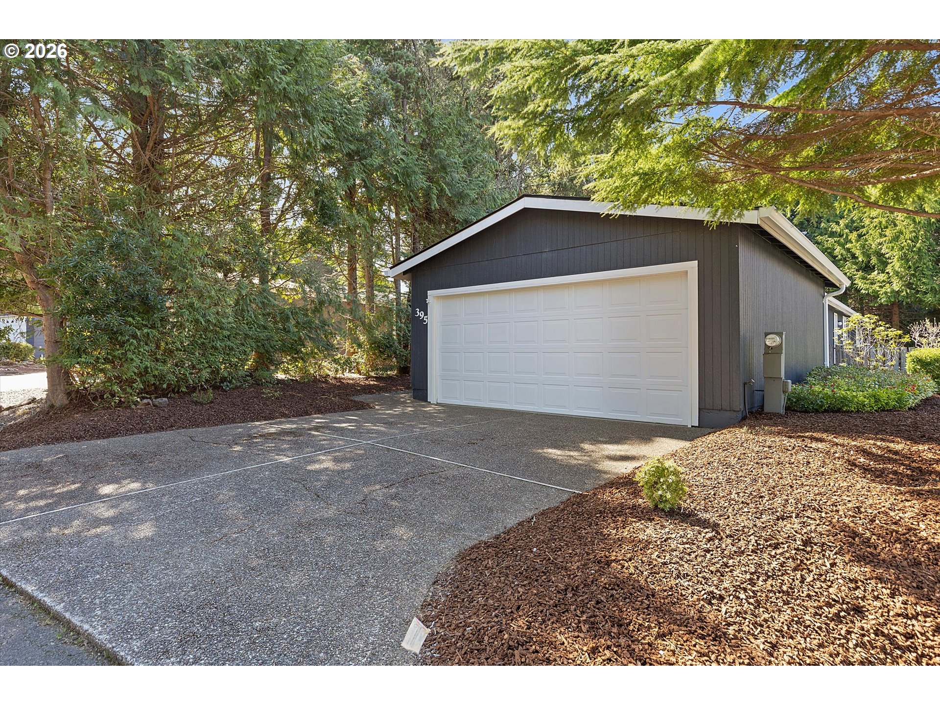 395 SEAGROVE LOOP