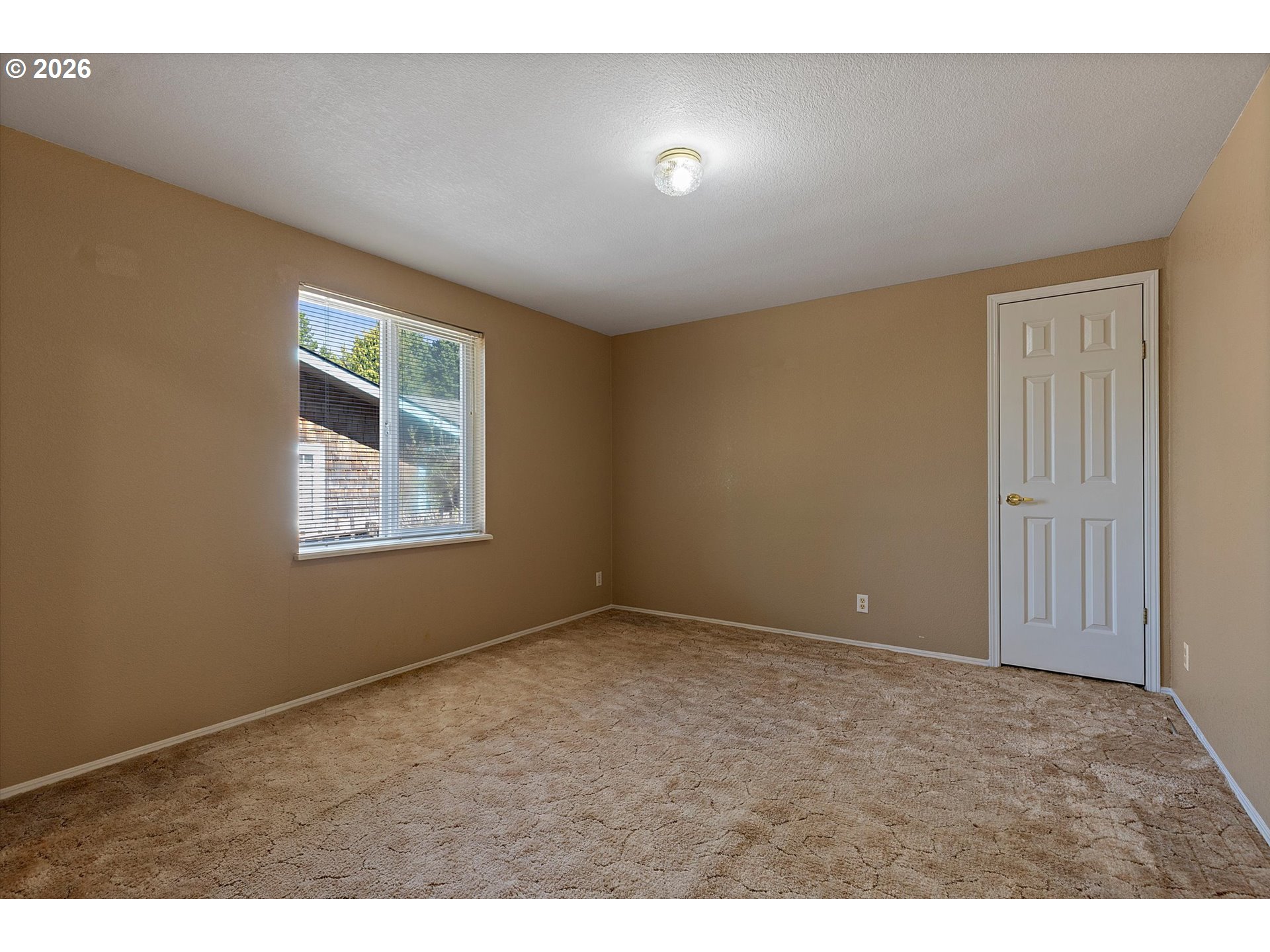 395 SEAGROVE LOOP