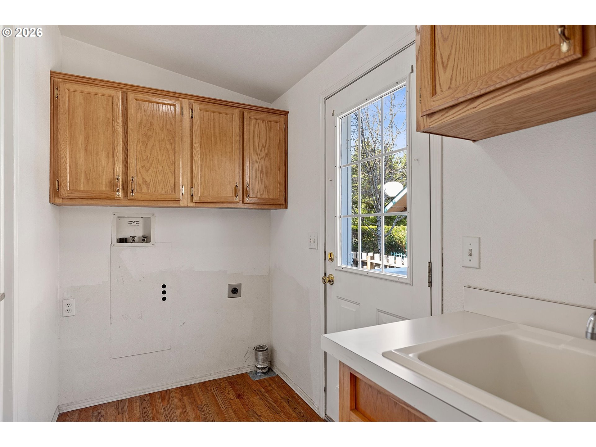 395 SEAGROVE LOOP