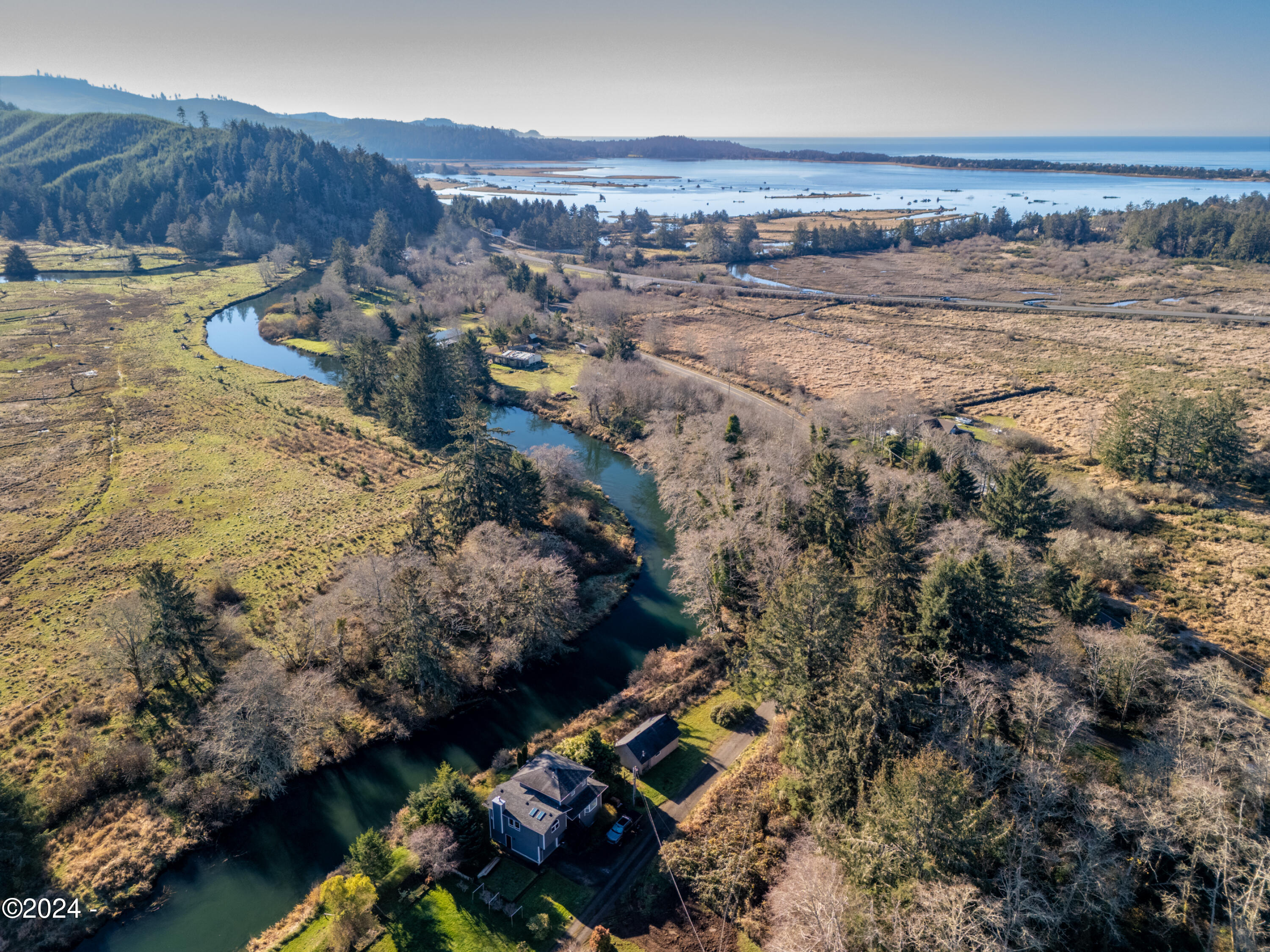 320 S Drift Creek Rd