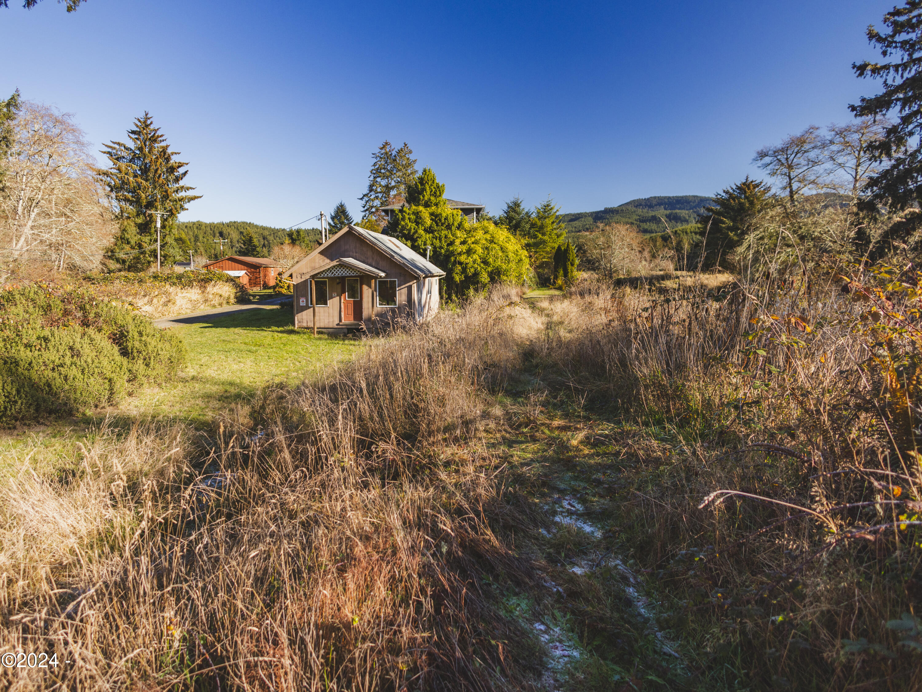320 S Drift Creek Rd