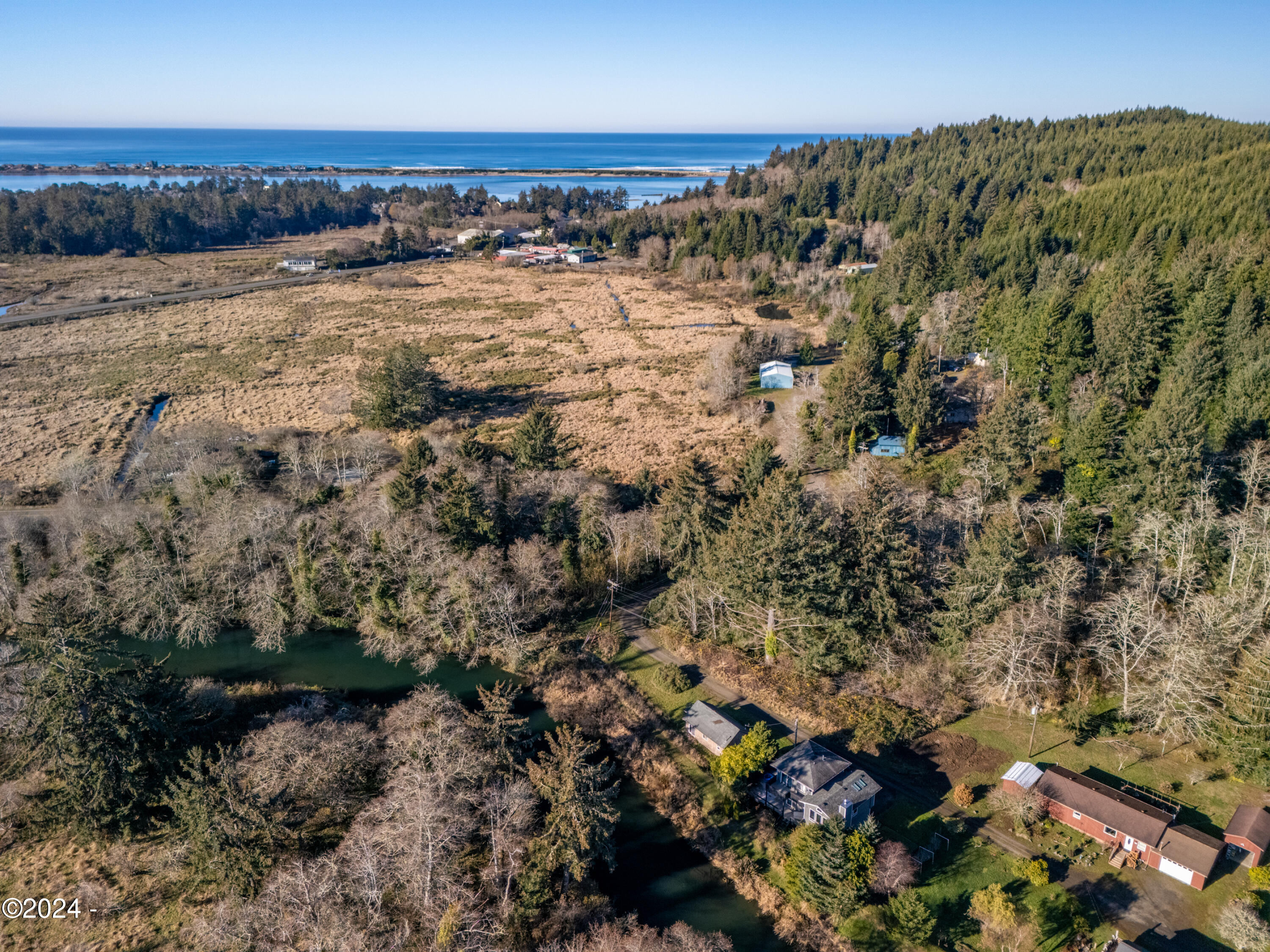 320 S Drift Creek Rd