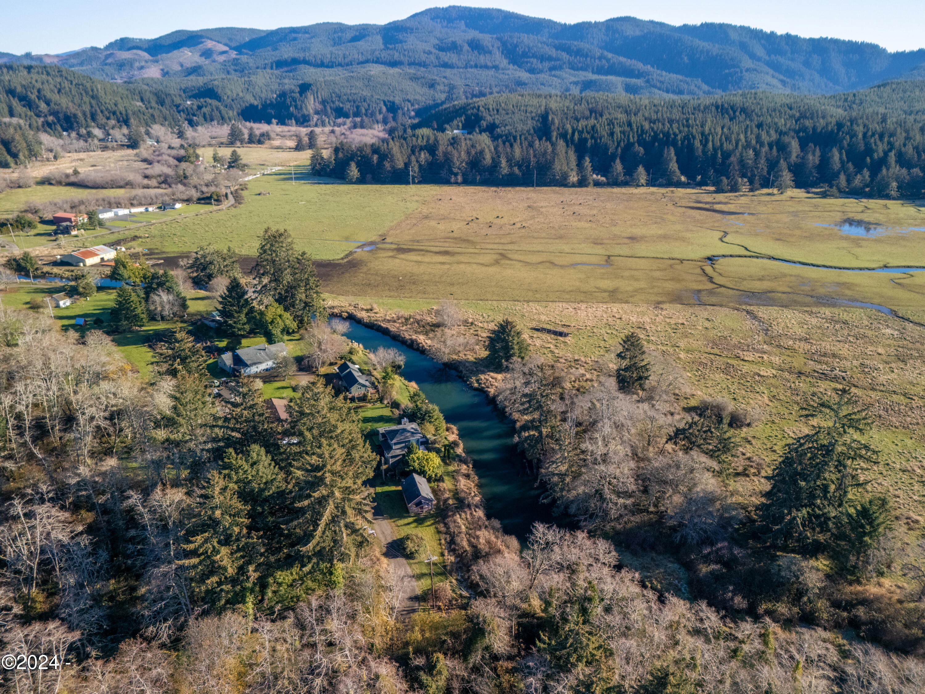 320 S Drift Creek Rd