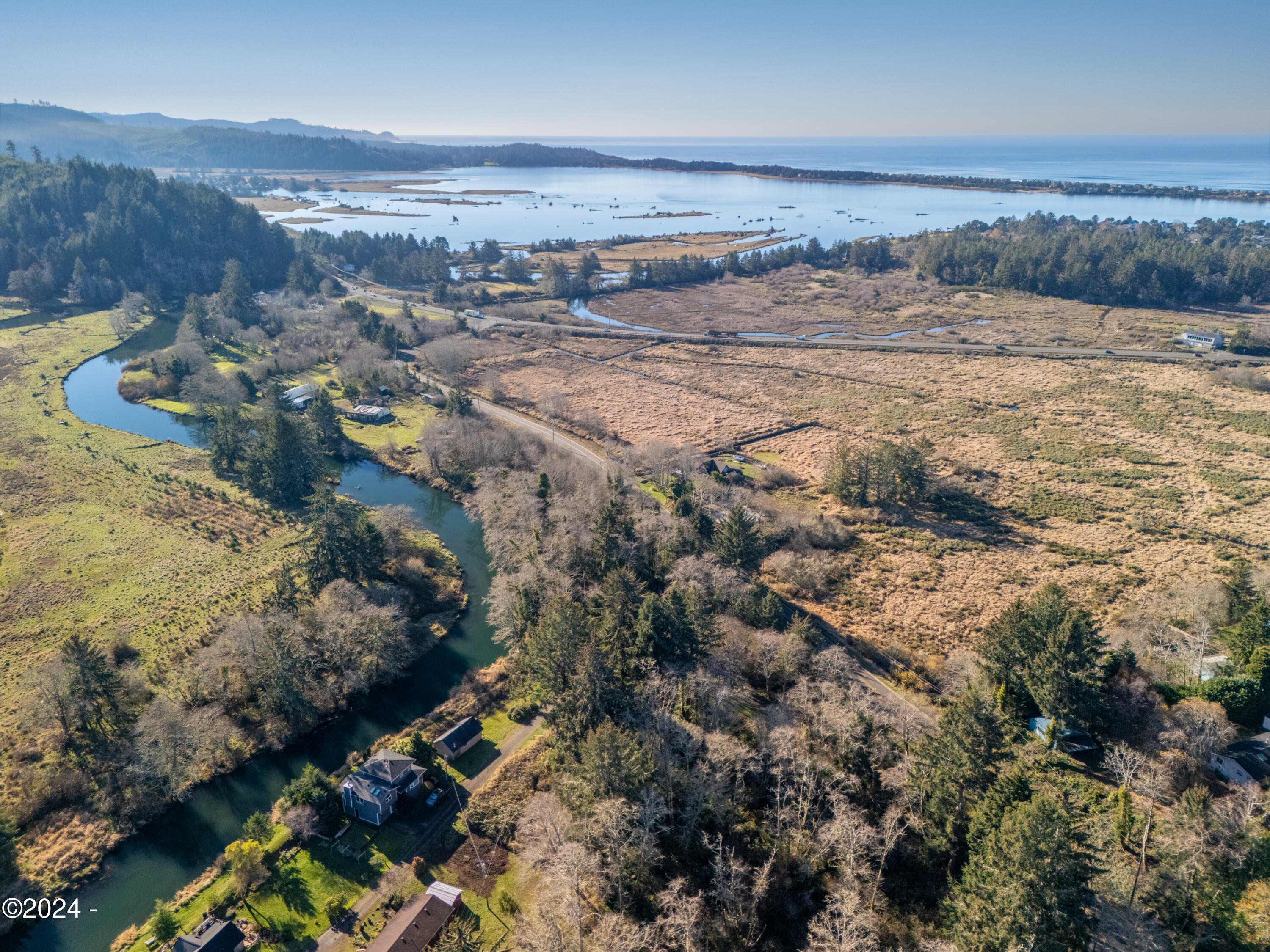 320 S Drift Creek Rd