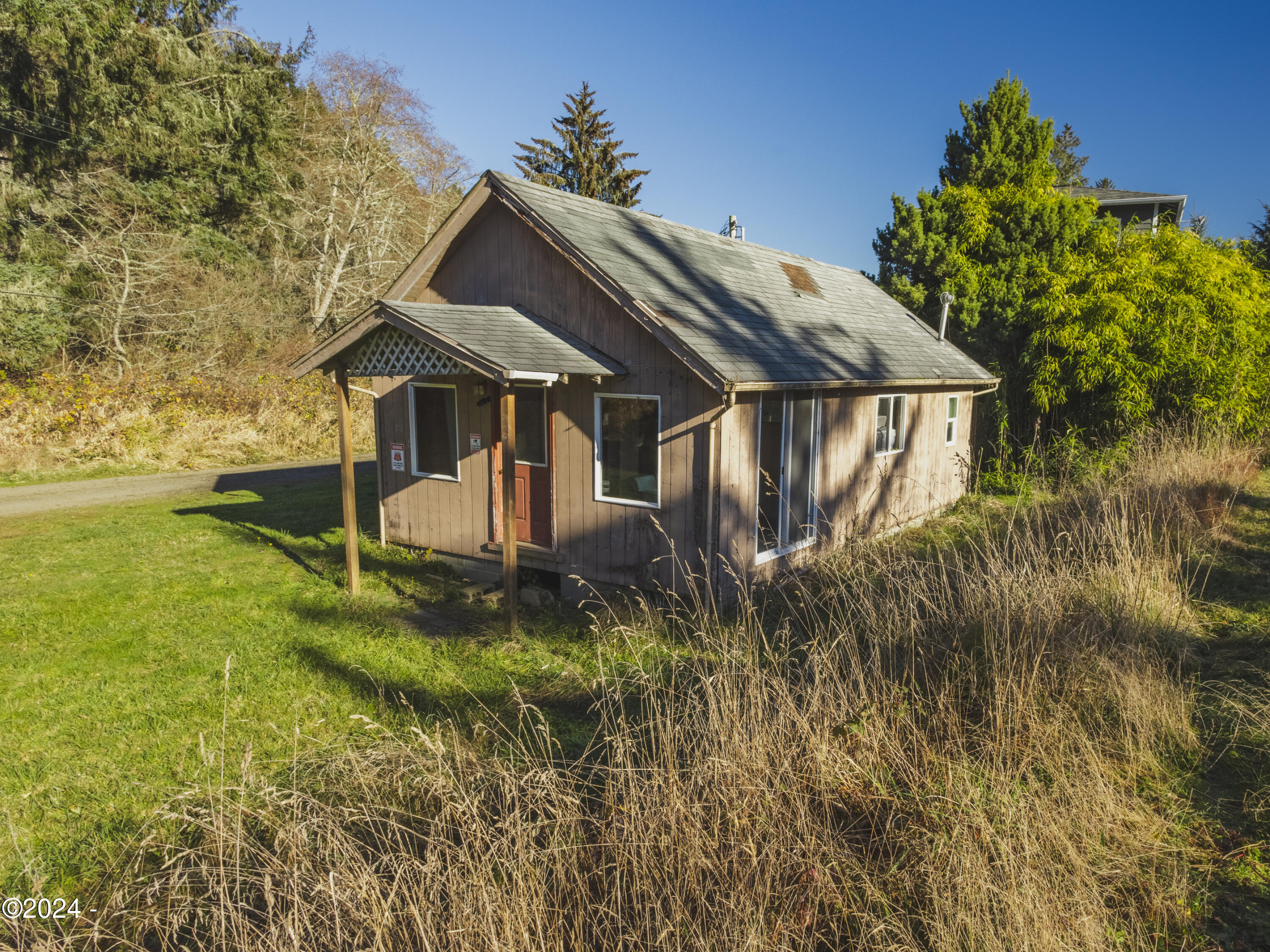 320 S Drift Creek Rd