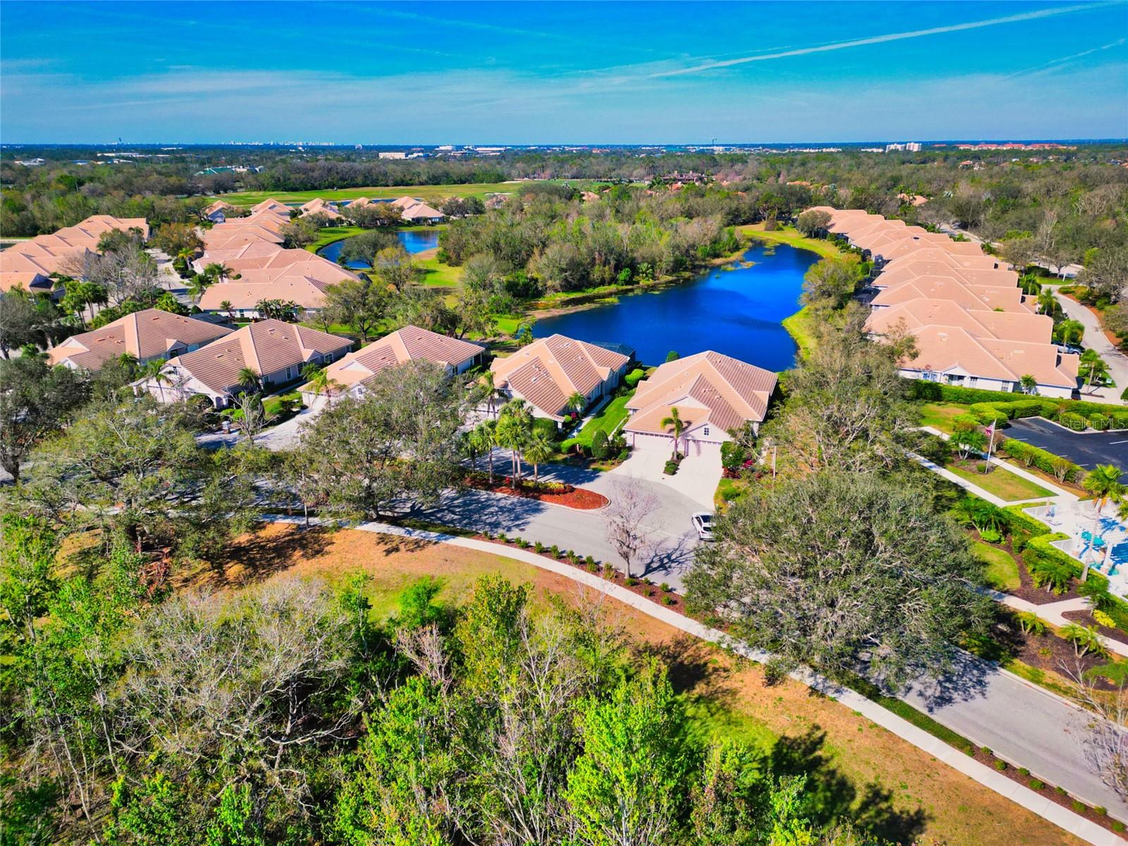8310 TARTAN FIELDS CIR