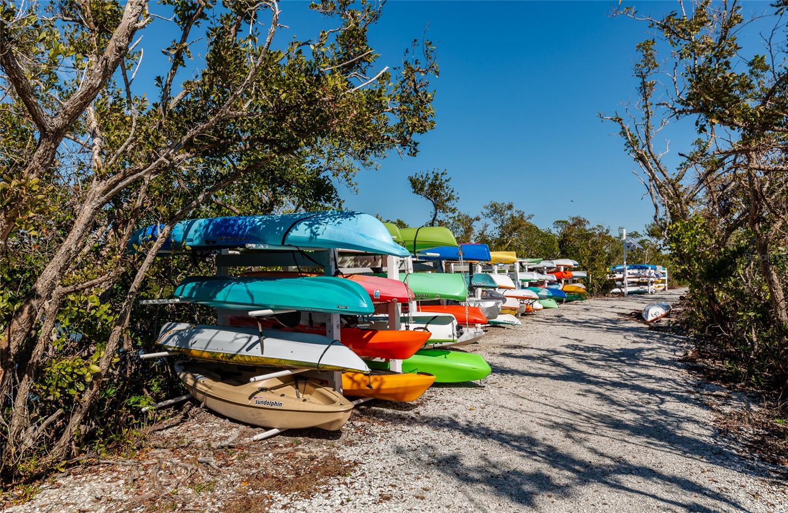 1712 STARLING DR #101