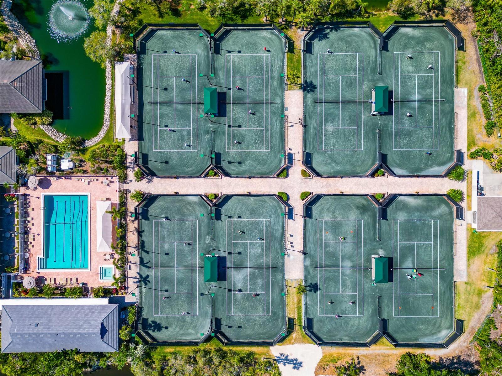 1712 STARLING DR #101