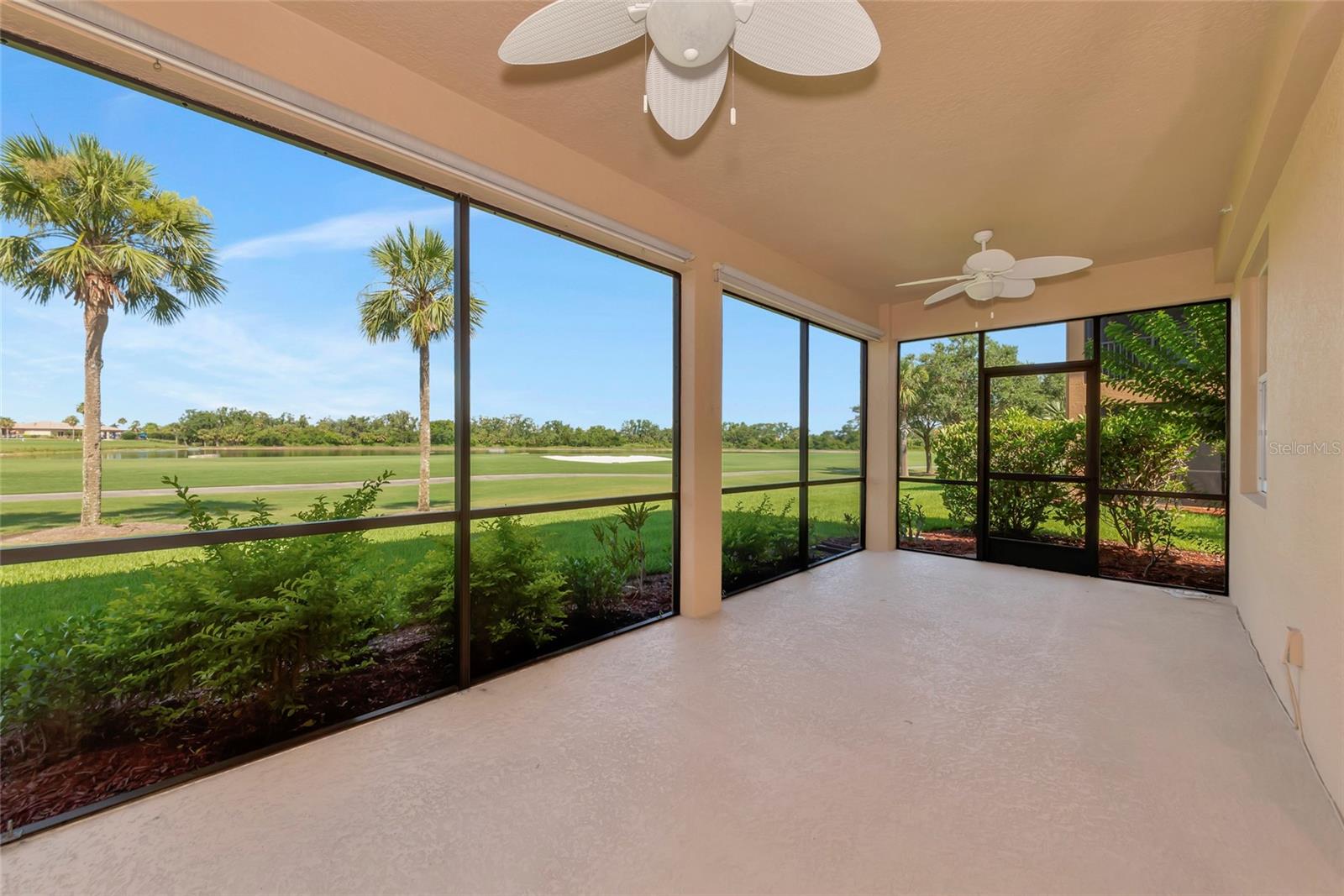 318 WINDING BROOK LN #104