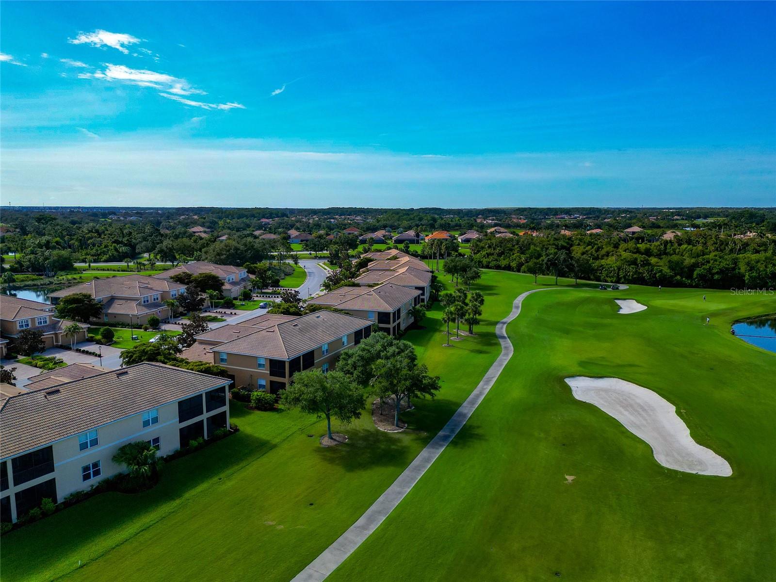 318 WINDING BROOK LN #104