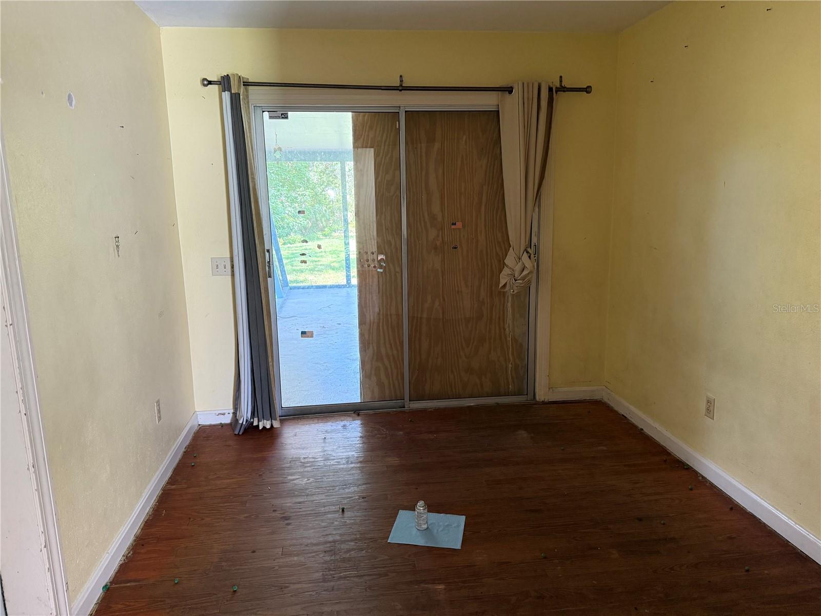 5124 17TH STREET CT E