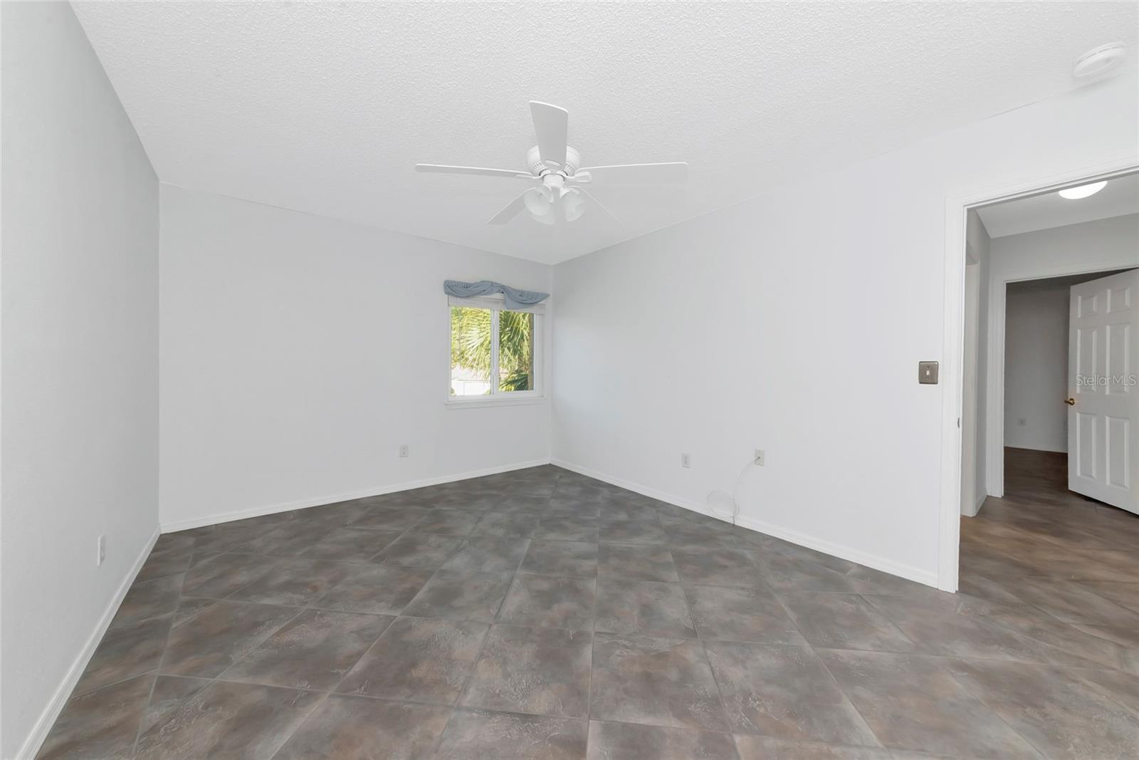 1705 PARAKEET WAY #707