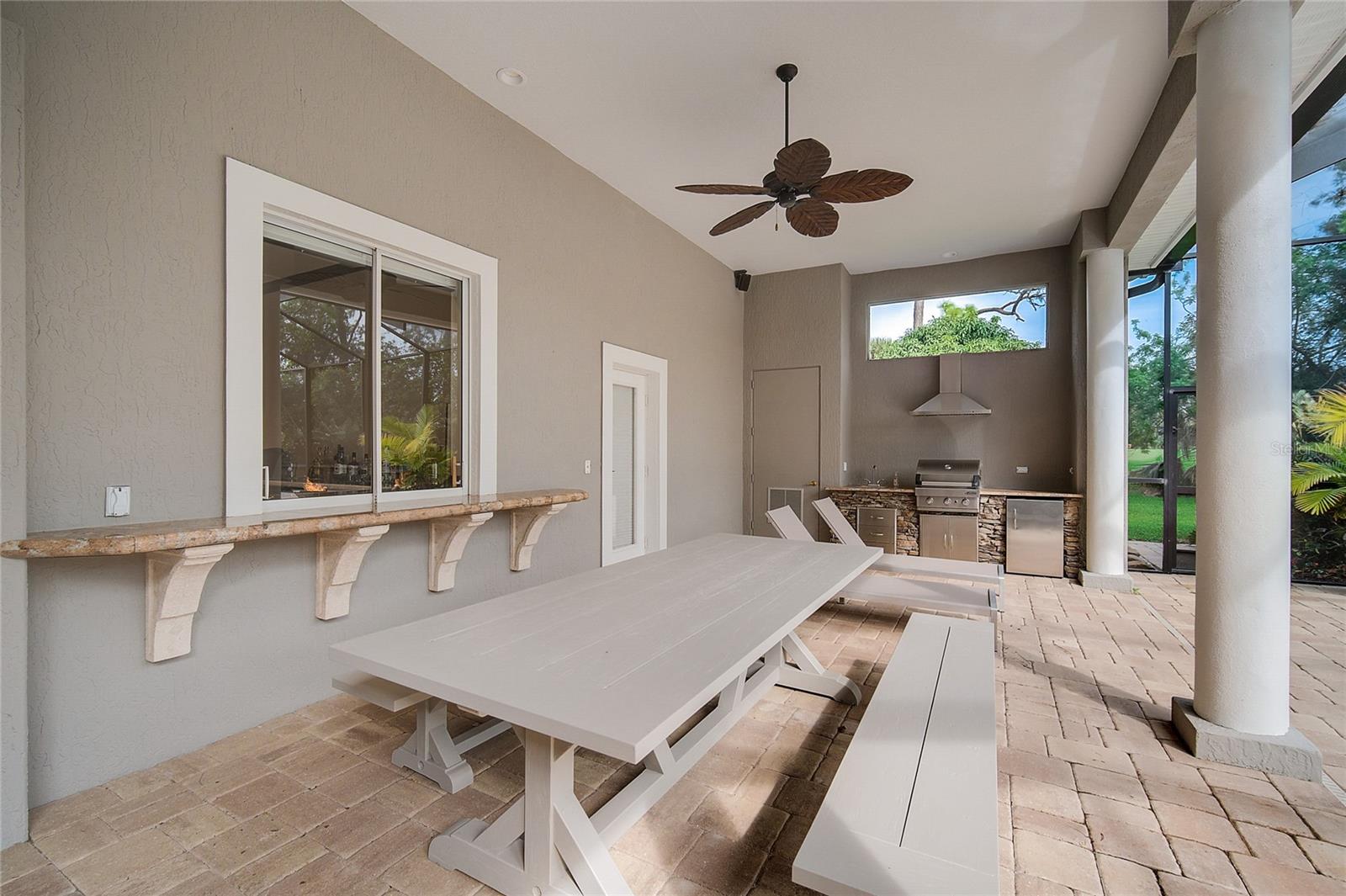 854 MACEWEN DR