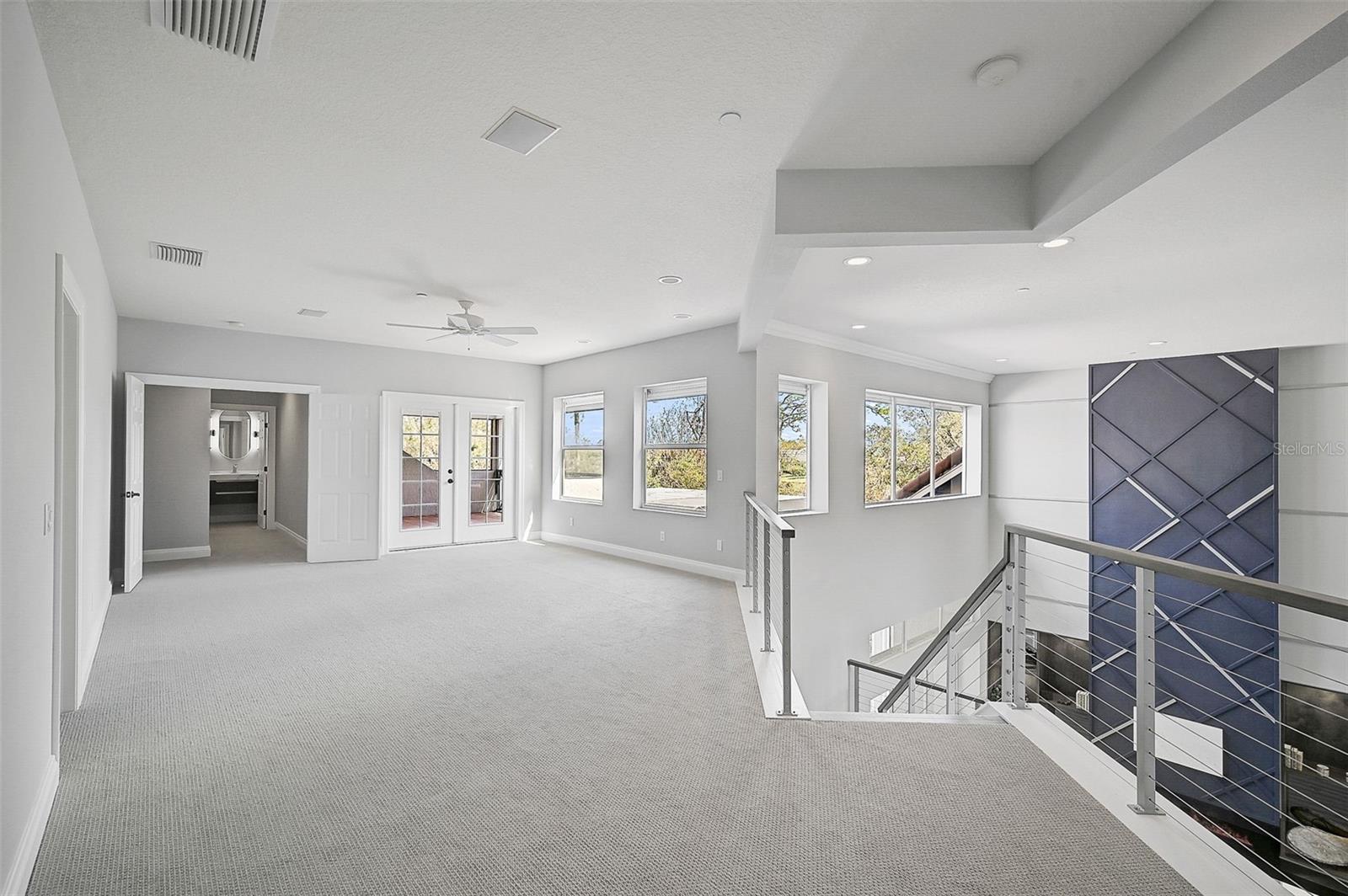 854 MACEWEN DR