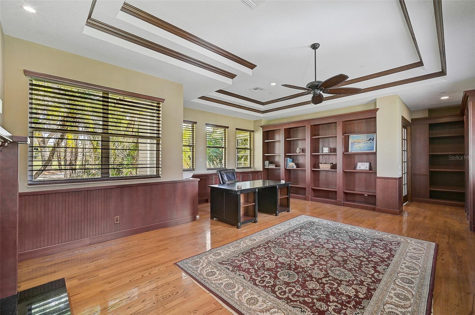 854 MACEWEN DR