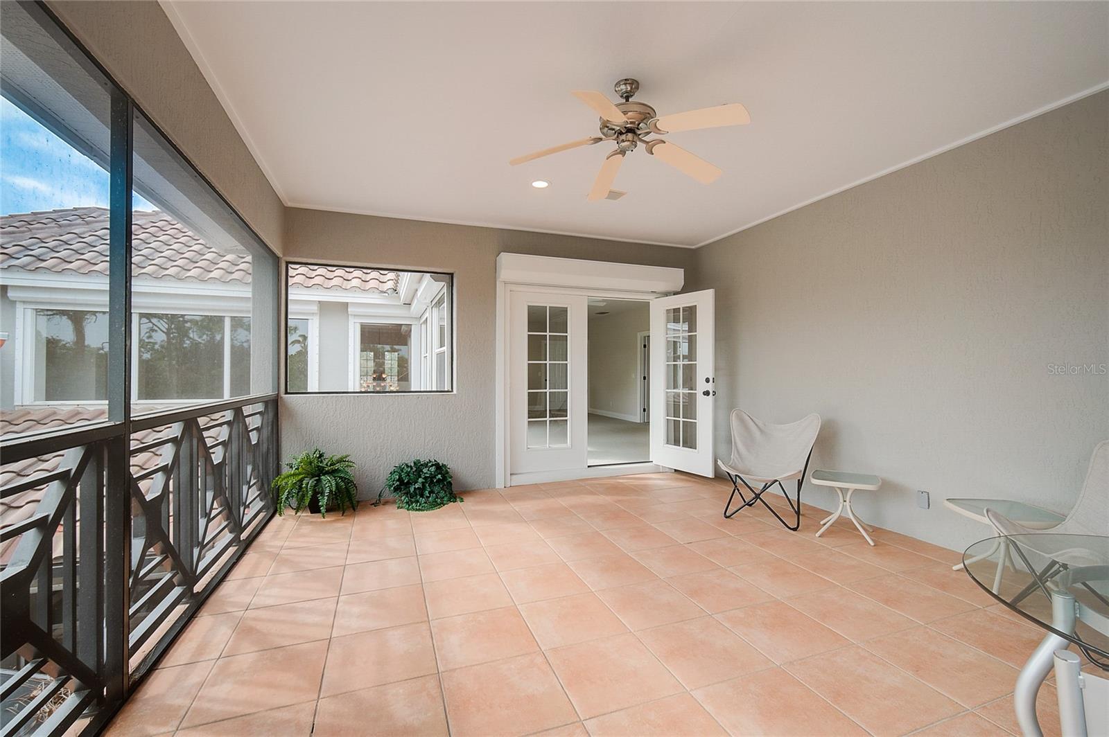 854 MACEWEN DR
