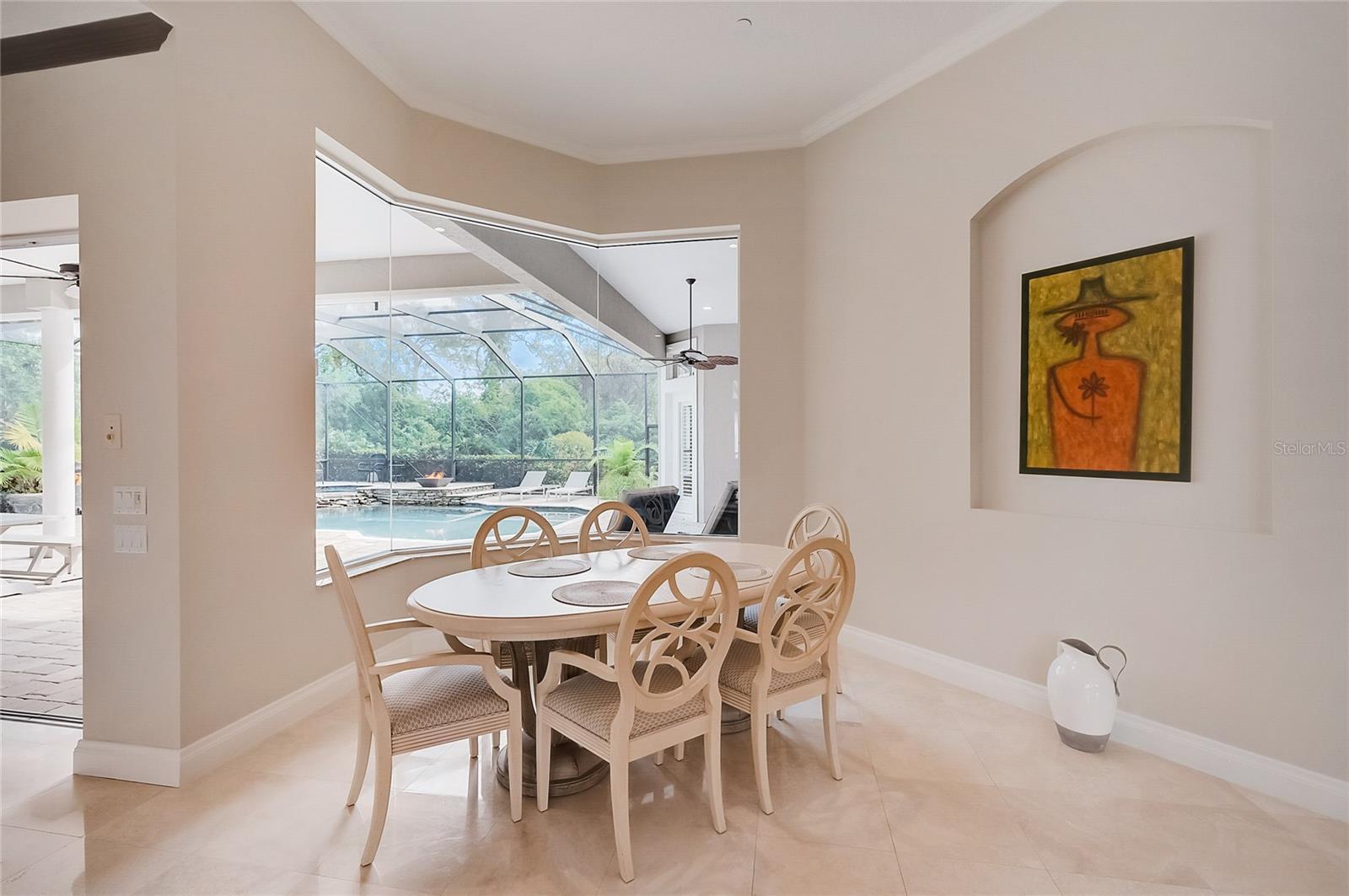 854 MACEWEN DR