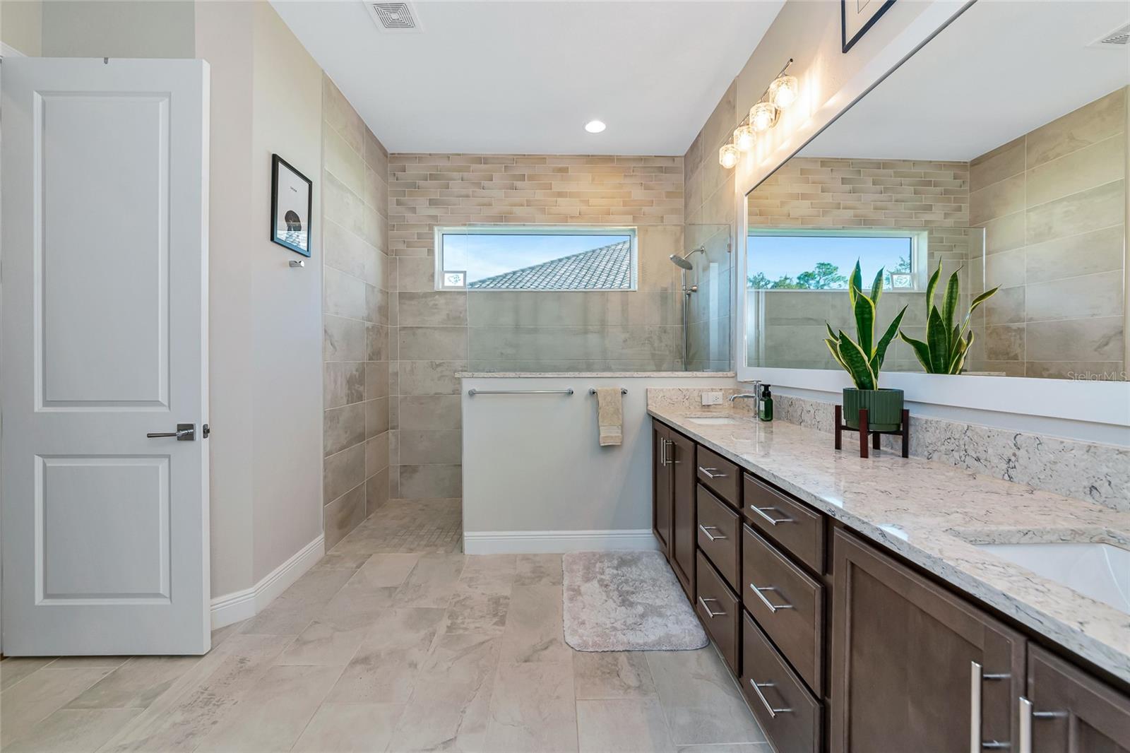 3827 158TH AVENUE CIR E