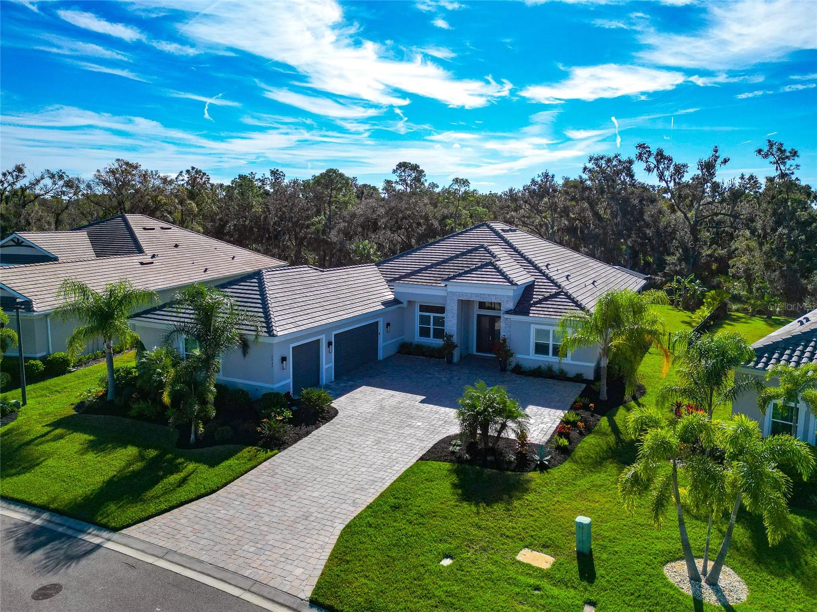 3827 158TH AVENUE CIR E