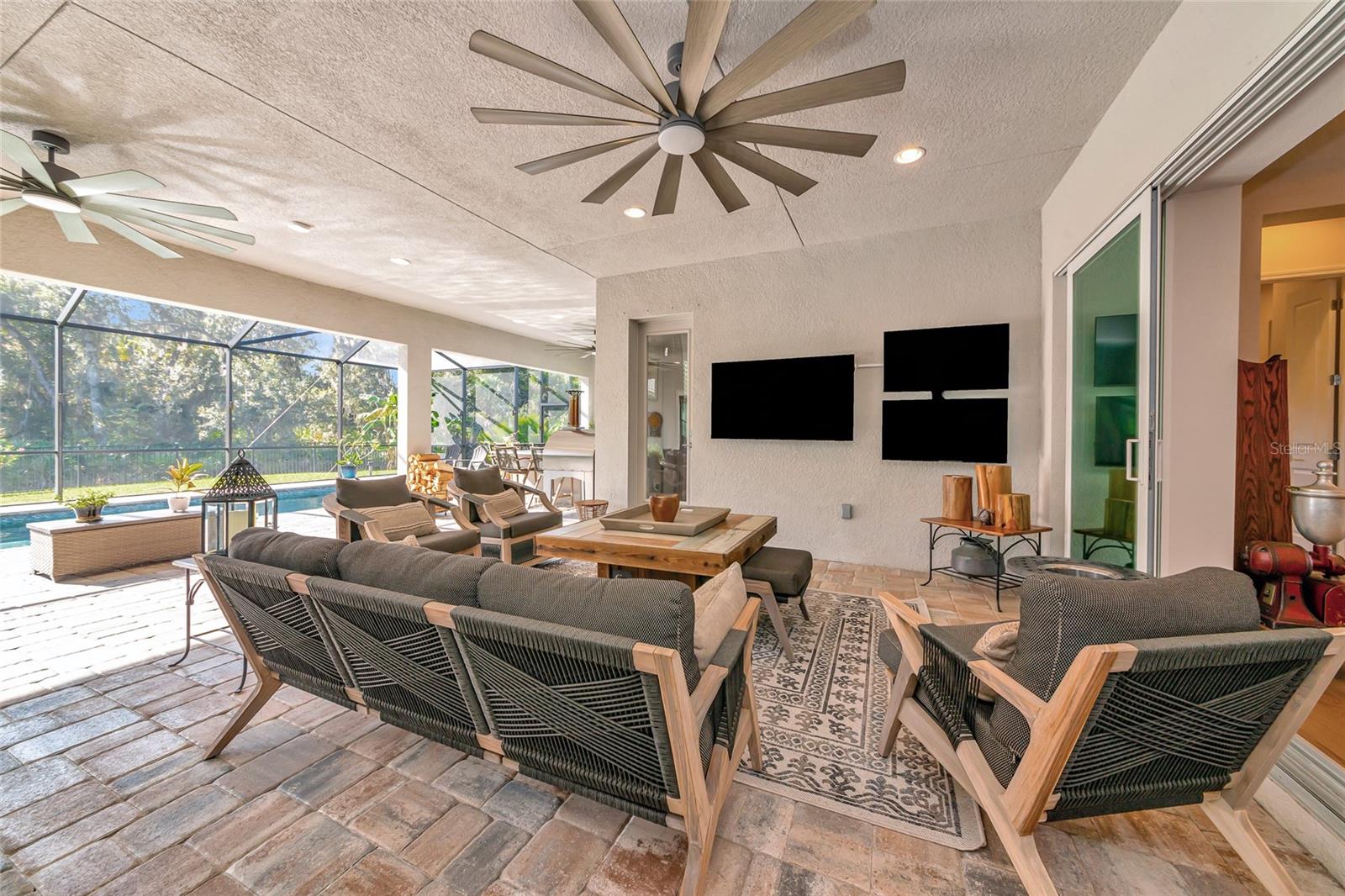 3827 158TH AVENUE CIR E