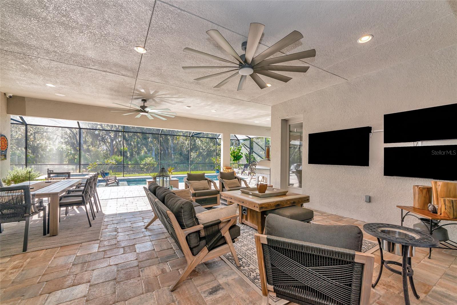 3827 158TH AVENUE CIR E