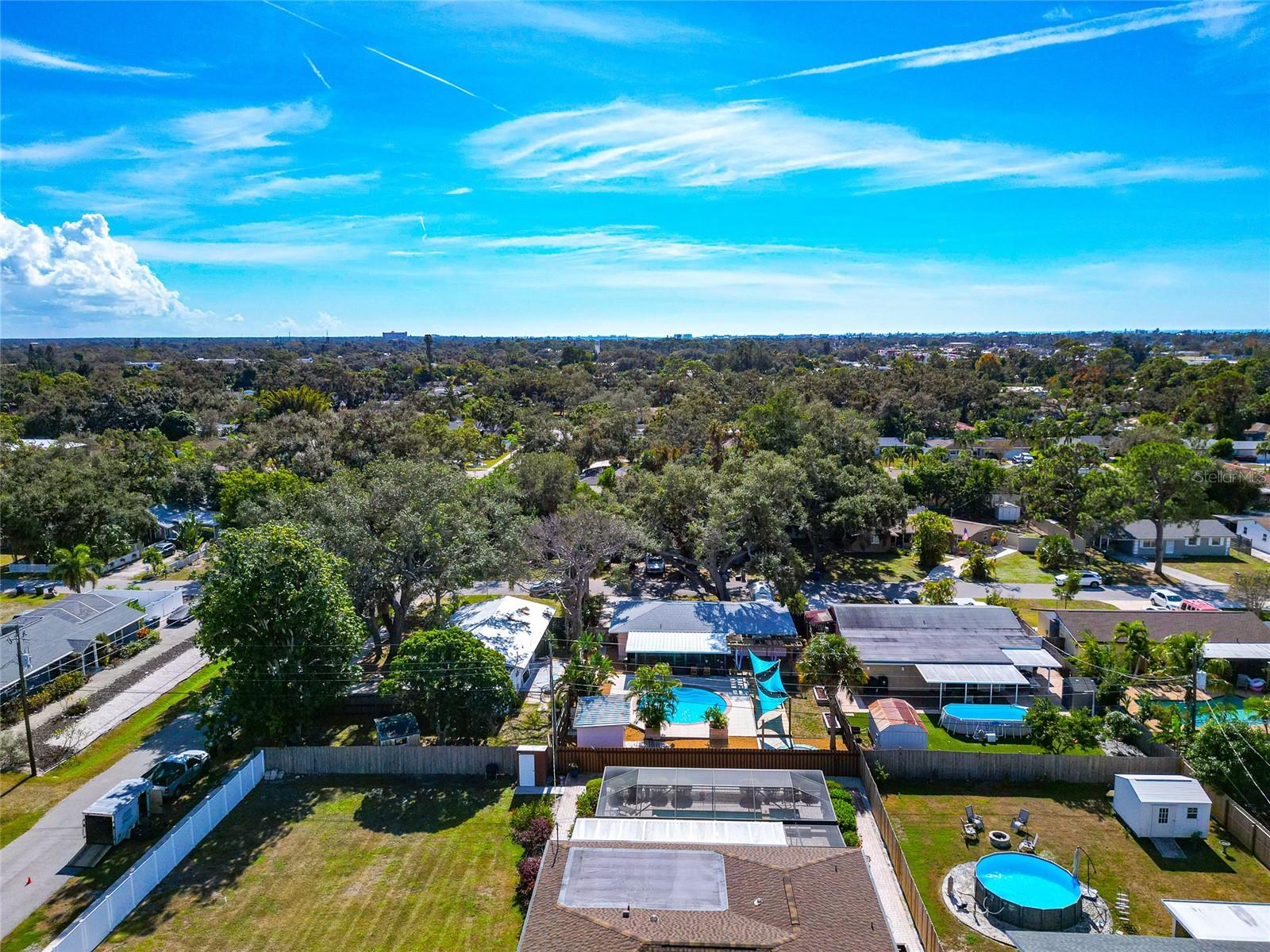 2835 WILLIAMSBURG ST