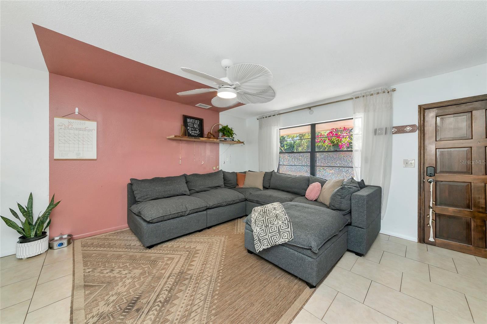 2835 WILLIAMSBURG ST