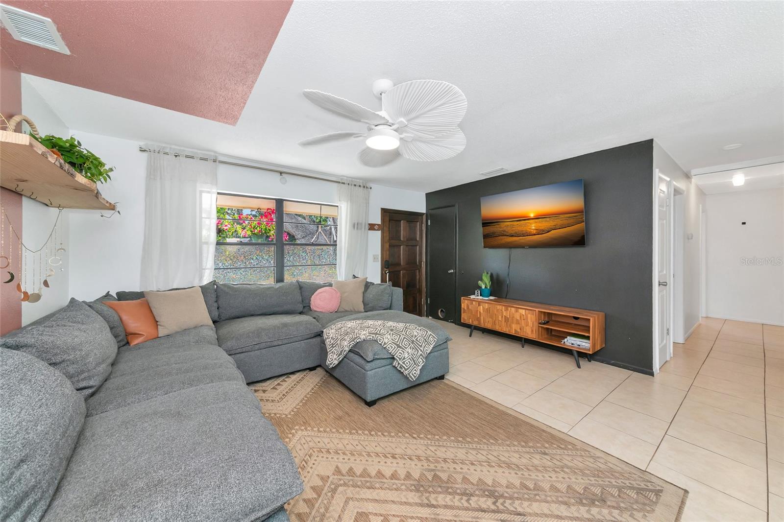 2835 WILLIAMSBURG ST