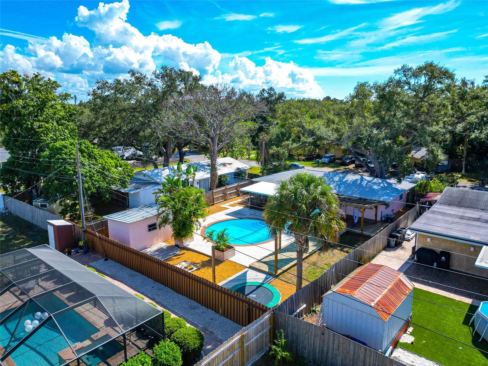 2835 WILLIAMSBURG ST