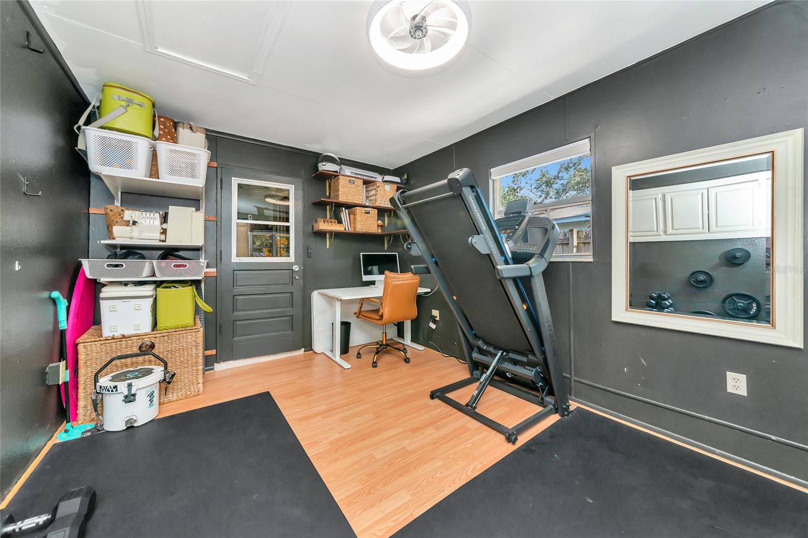 2835 WILLIAMSBURG ST