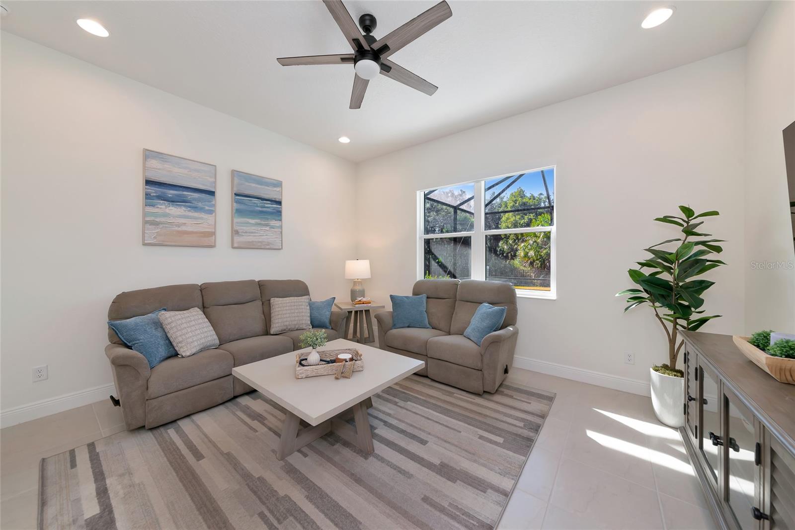 3839 158TH AVENUE CIR E