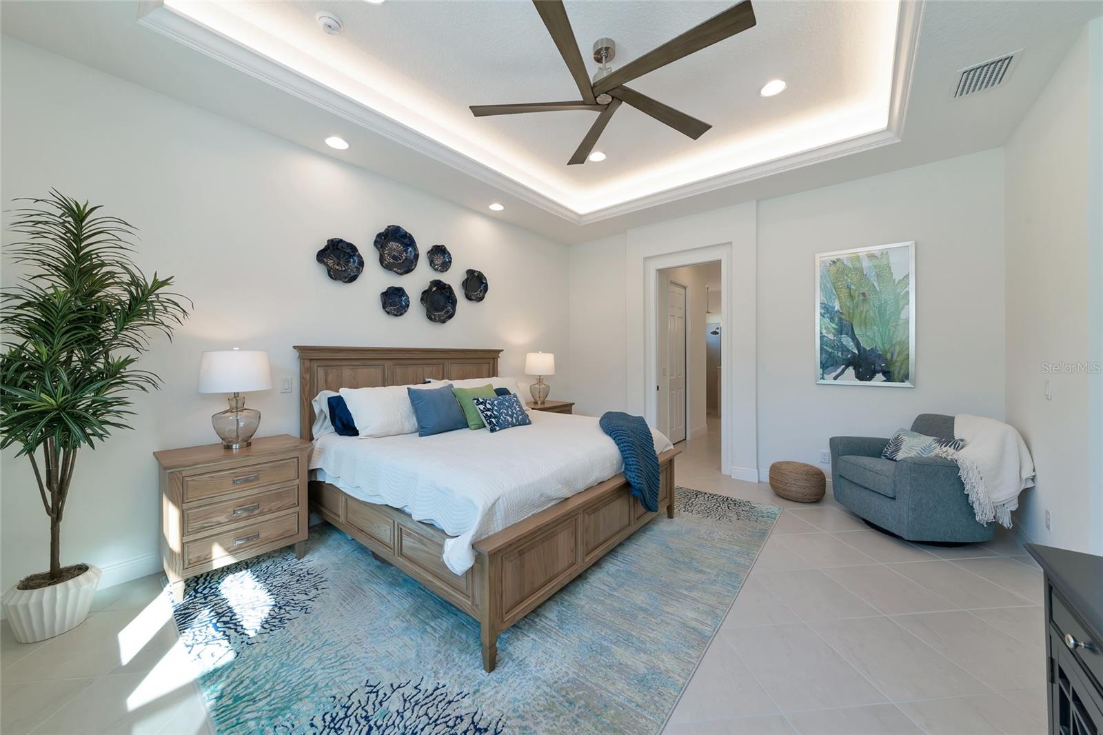 3839 158TH AVENUE CIR E