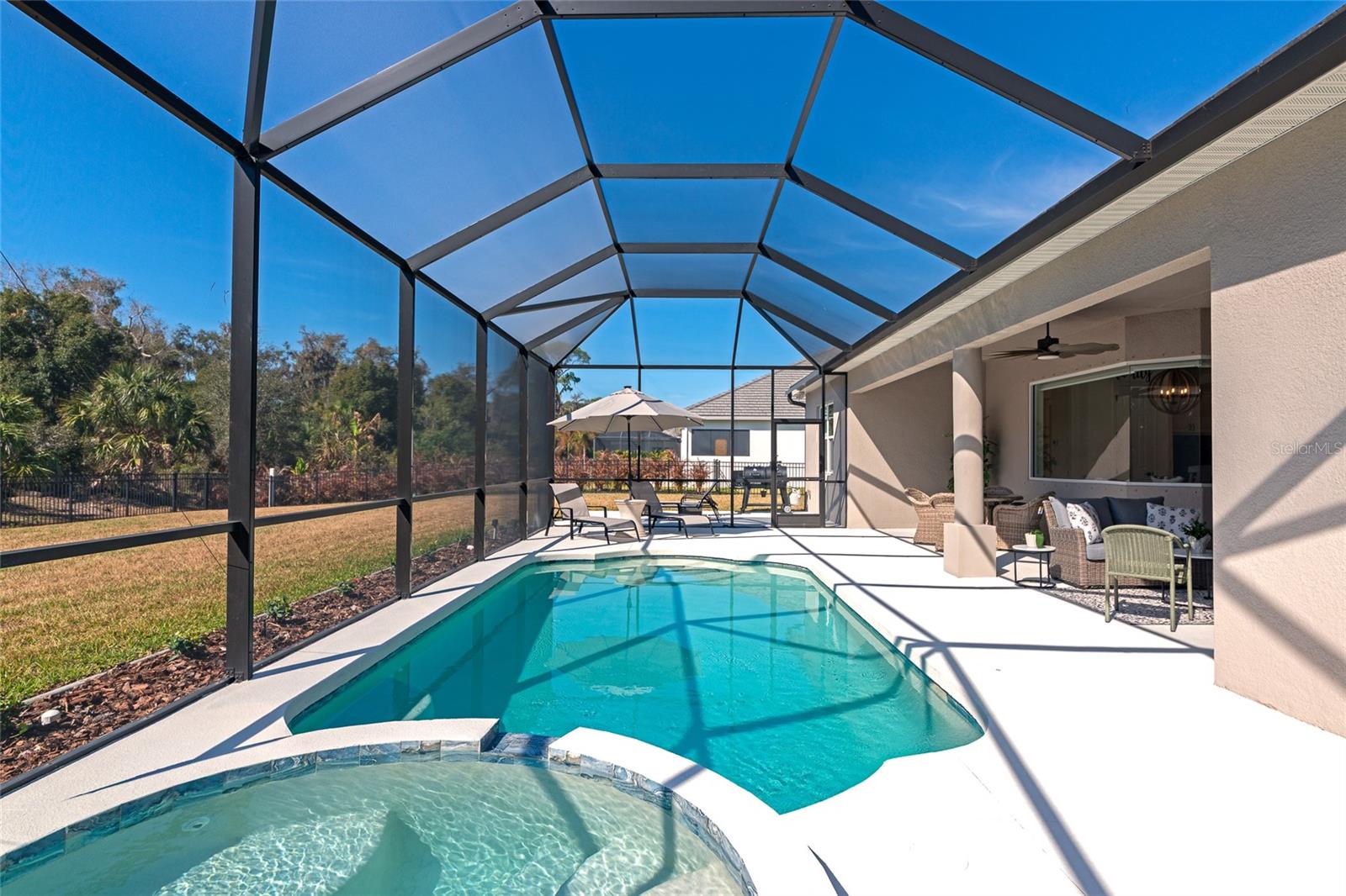 3839 158TH AVENUE CIR E