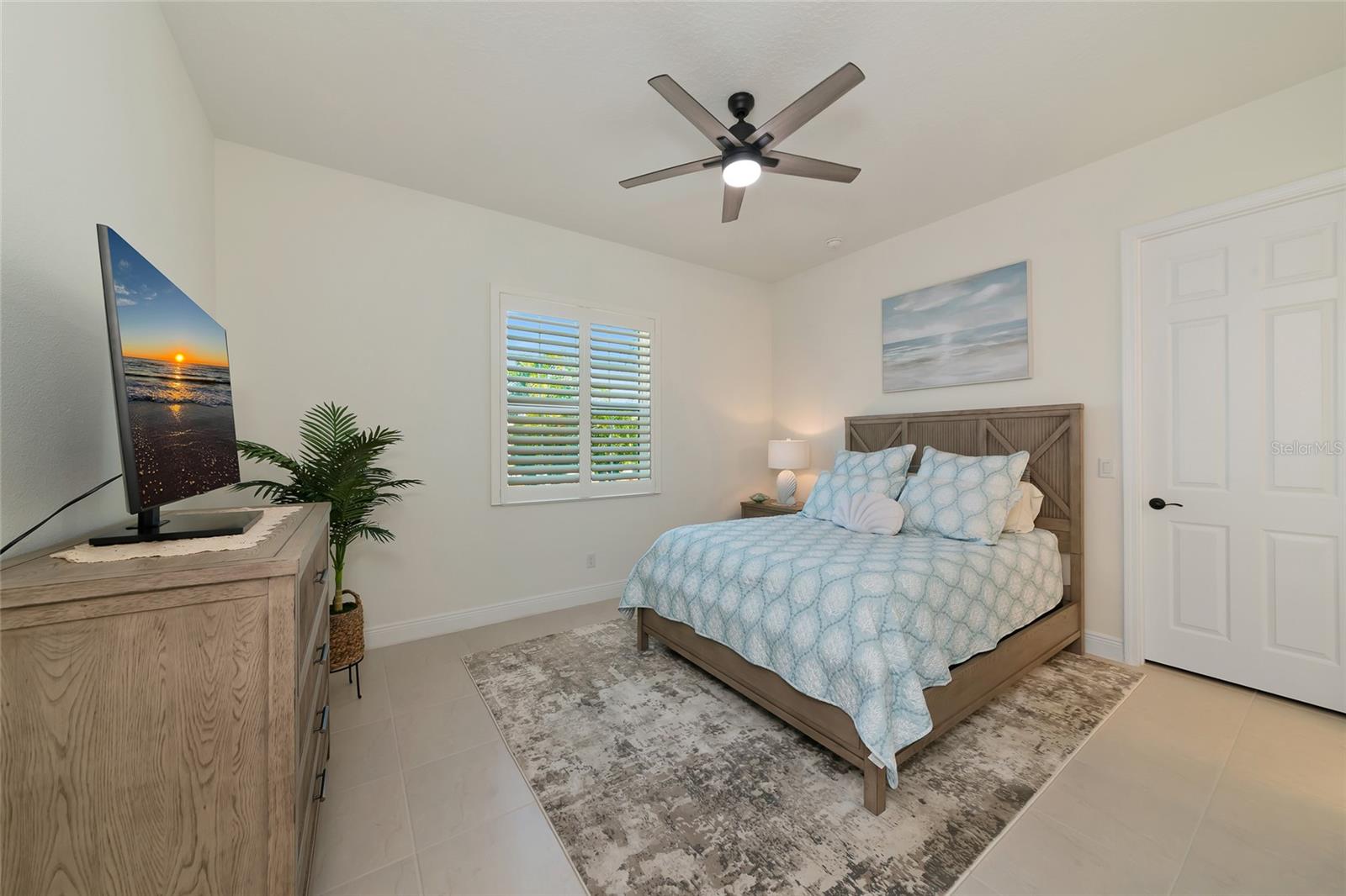 3839 158TH AVENUE CIR E