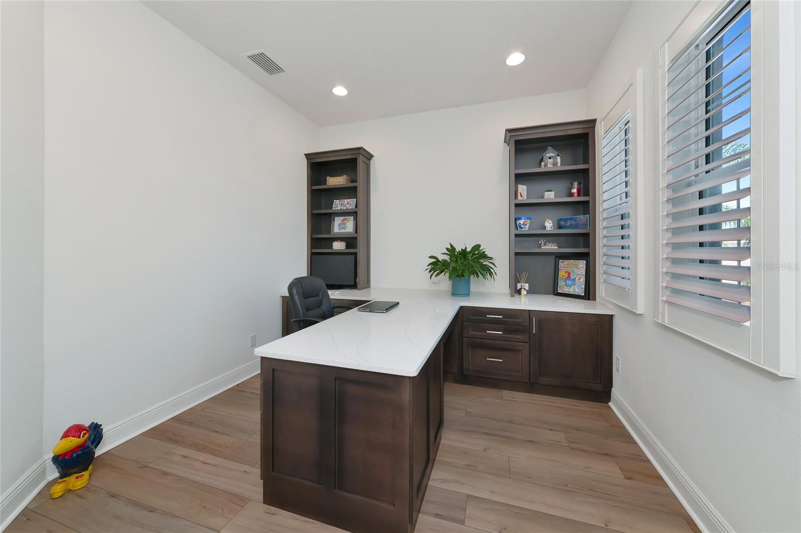 3839 158TH AVENUE CIR E