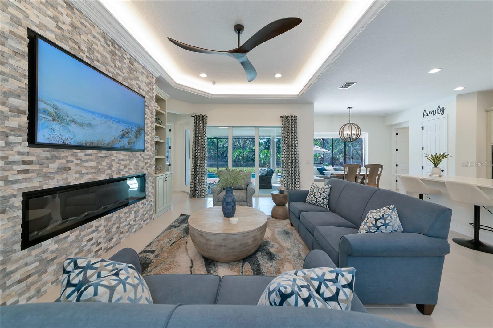 3839 158TH AVENUE CIR E