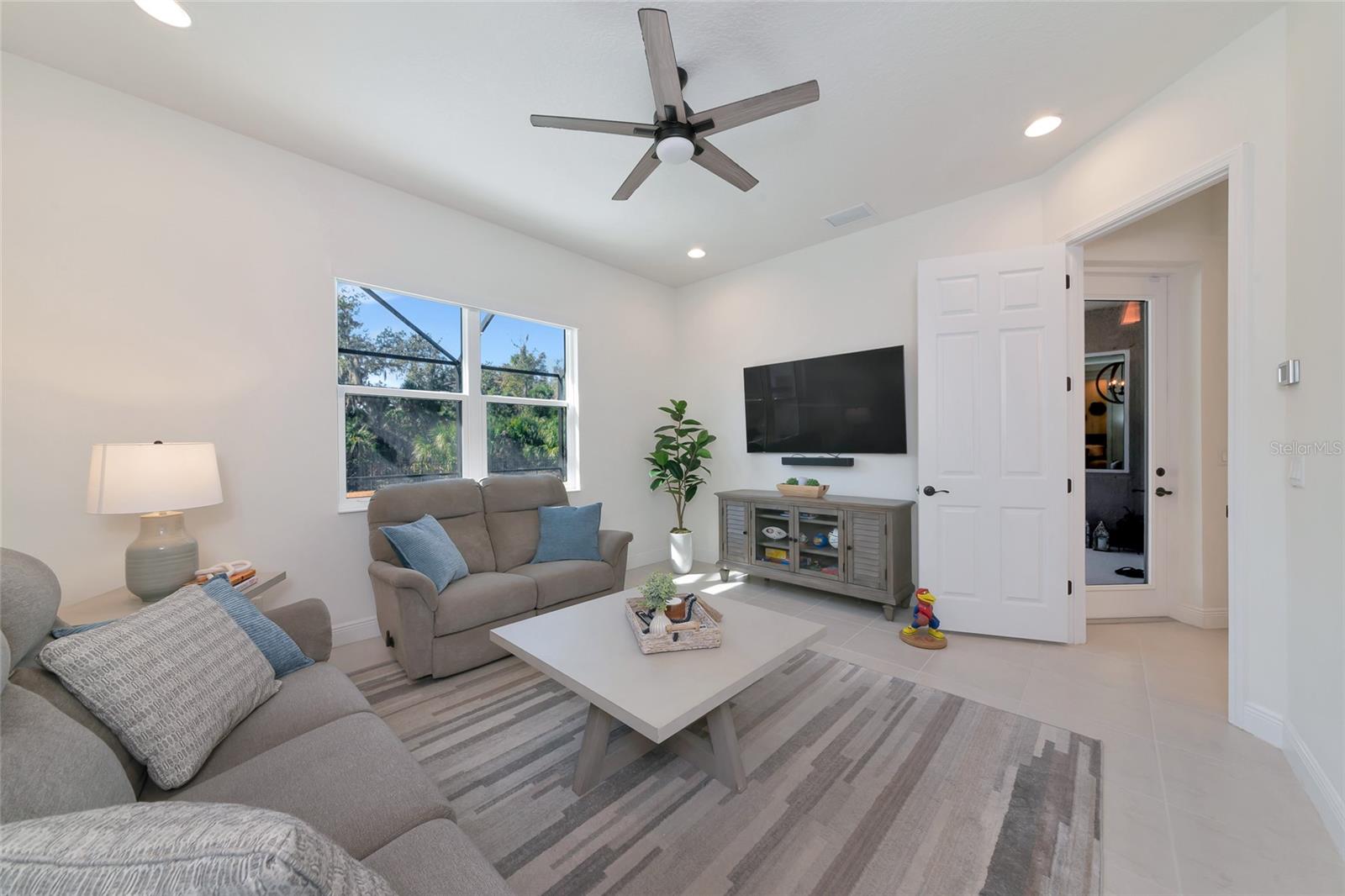 3839 158TH AVENUE CIR E