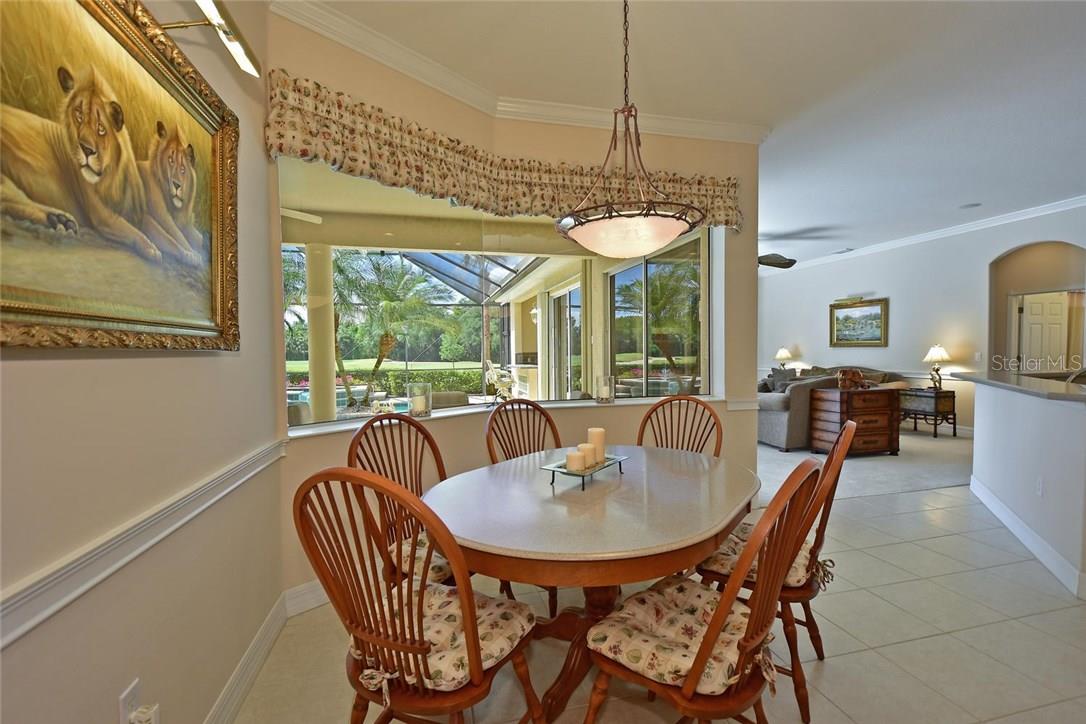 808 WHOOPING CRANE CT