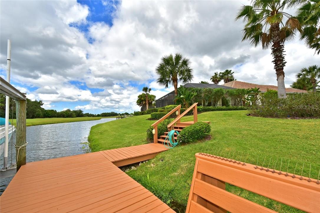 808 WHOOPING CRANE CT