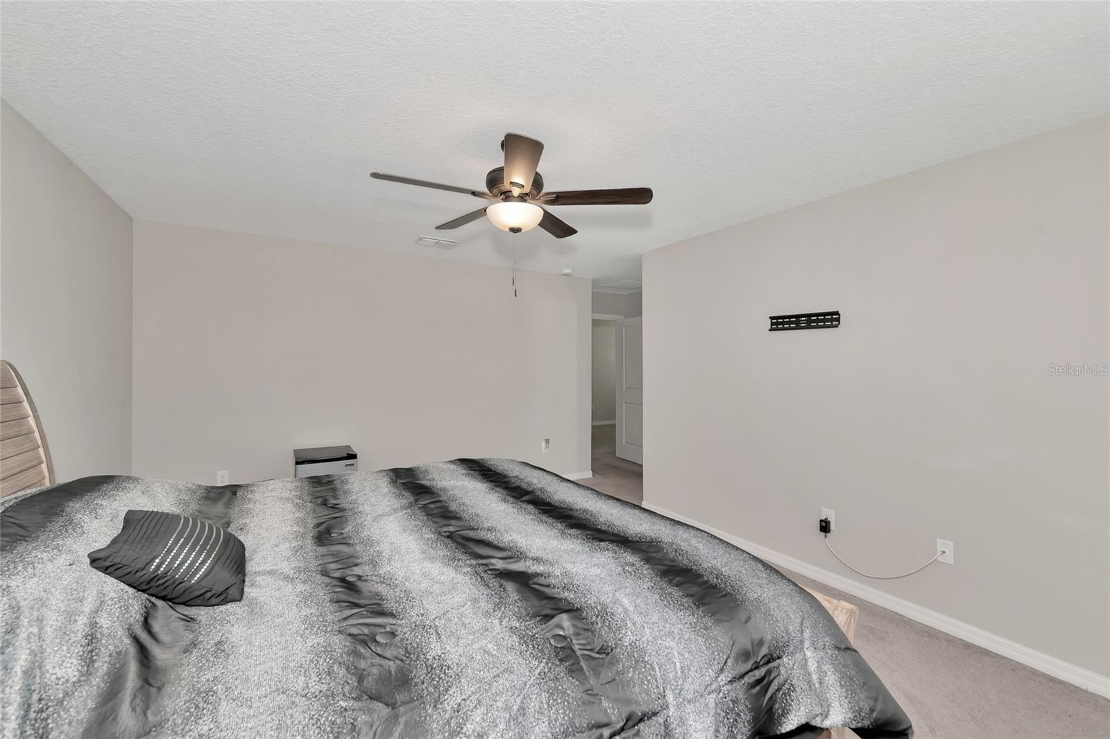 17009 PEACEFUL VALLEY DR