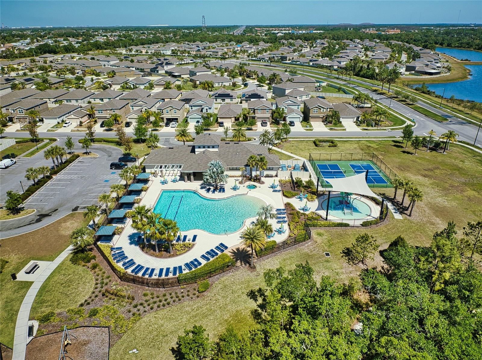 17009 PEACEFUL VALLEY DR