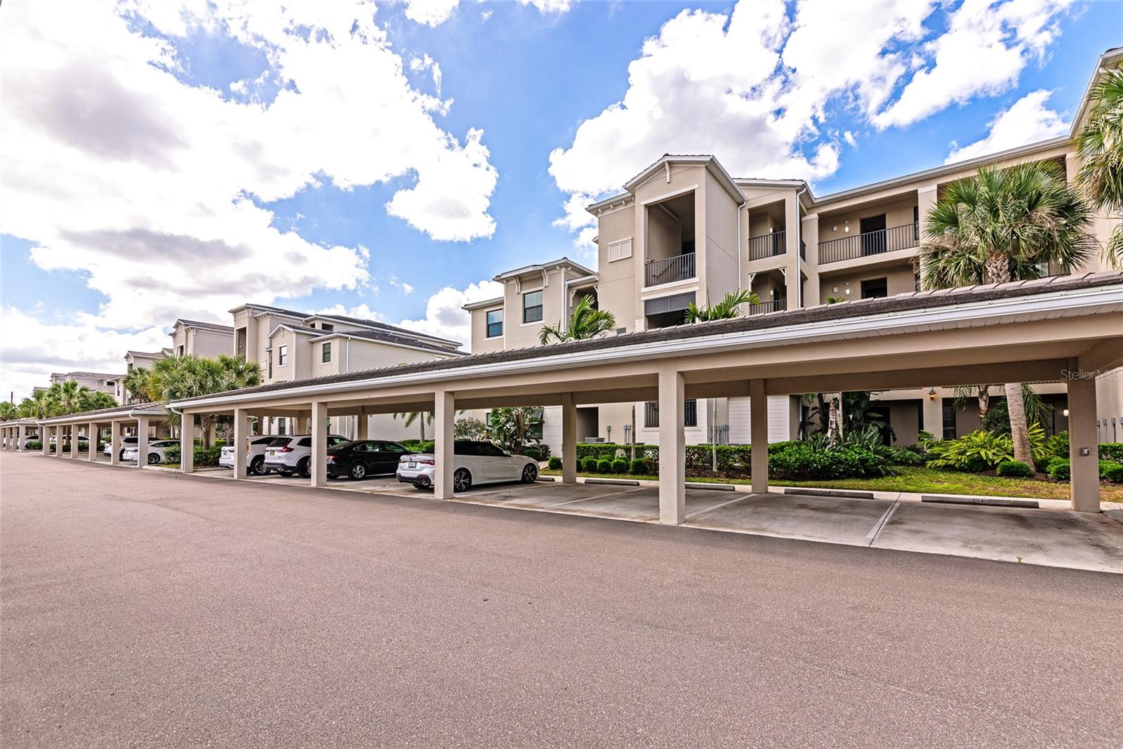 18008 GAWTHROP DR #101