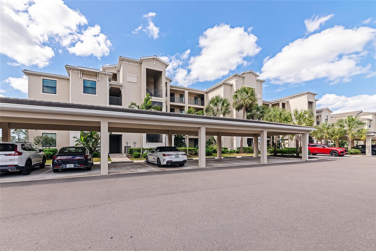 18008 GAWTHROP DR #101
